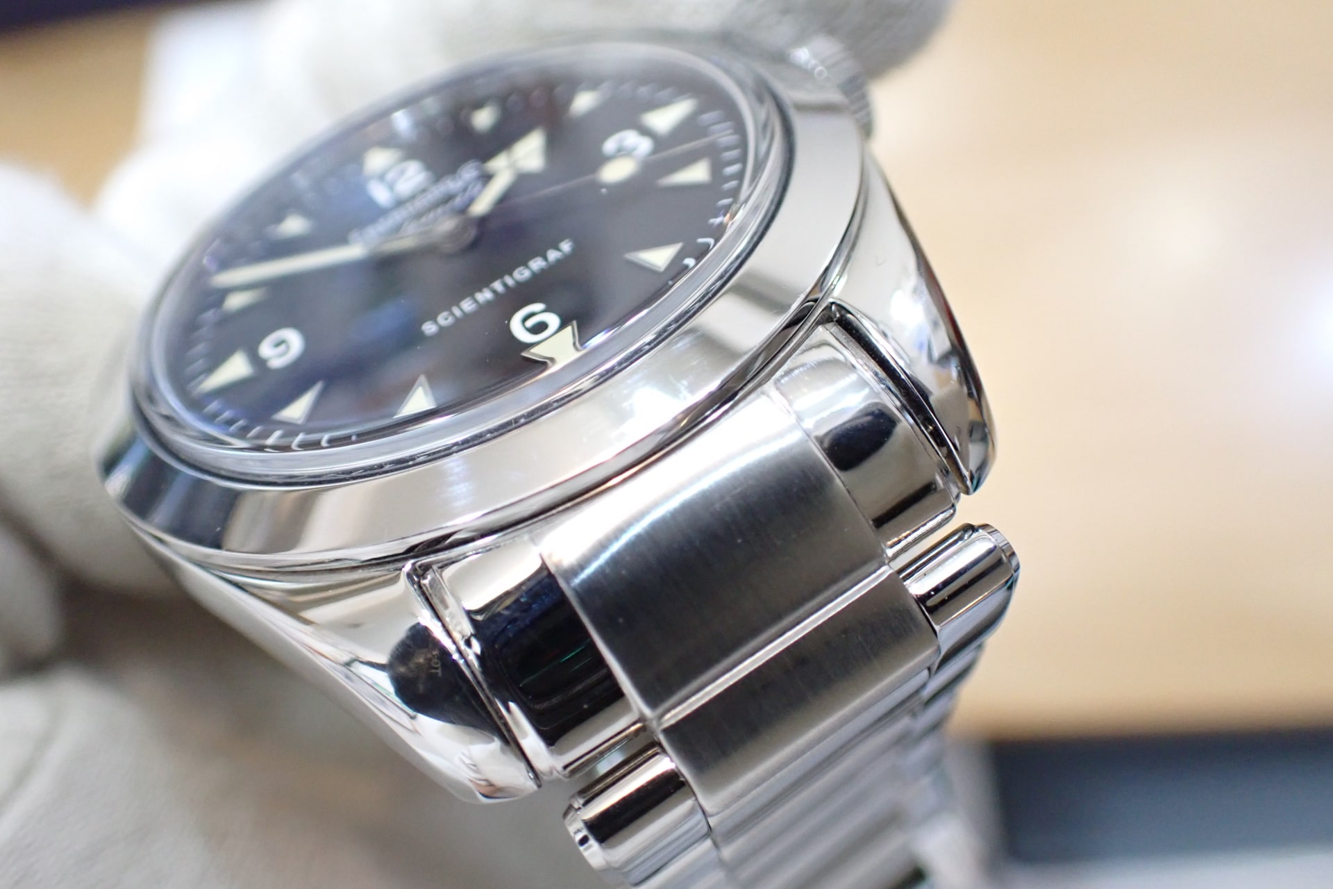 EBERHARD/エベラール サイエンティグラフ Ref.41043.01 CP 黒文字盤