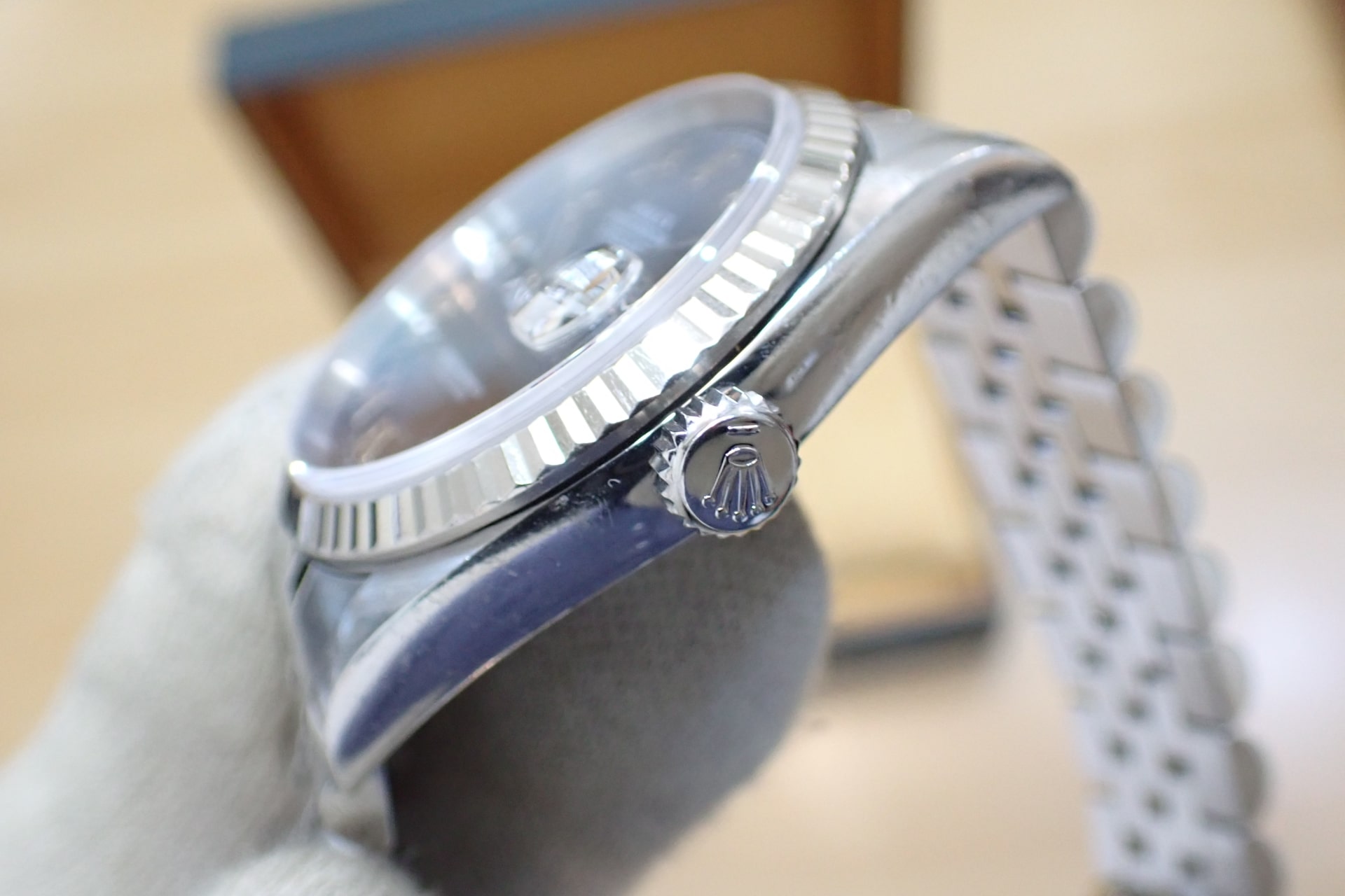 ROLEX/ロレックス デイトジャスト Ref.16234 シリアルT番 ブルーローマン文字盤/フルーテッドベゼル ジュビリーブレス