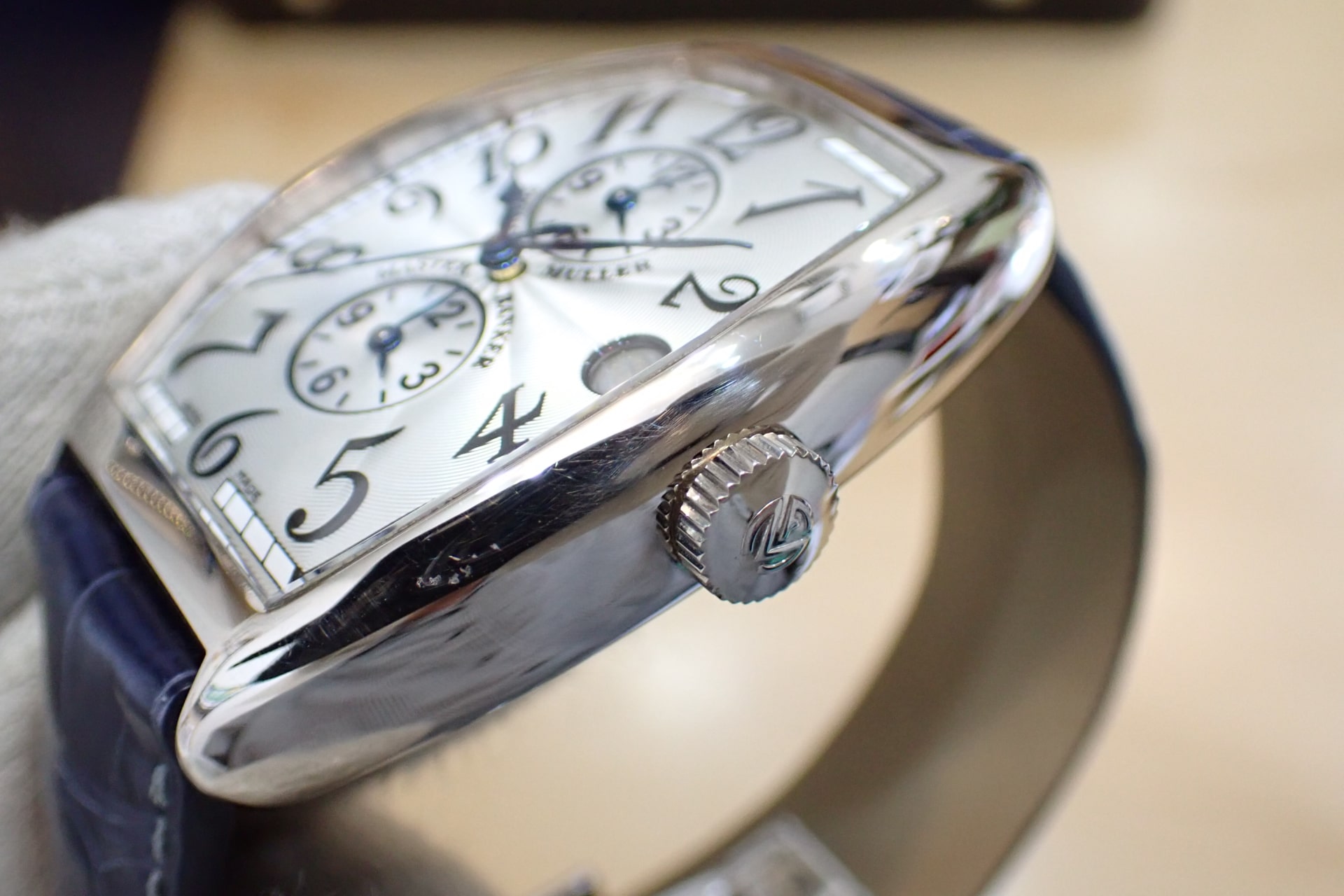 フランクミュラー/FRANCK MULLER Ref.6850MB トノーカーベックス マスターバンカー 18KWG 3タイムゾーン