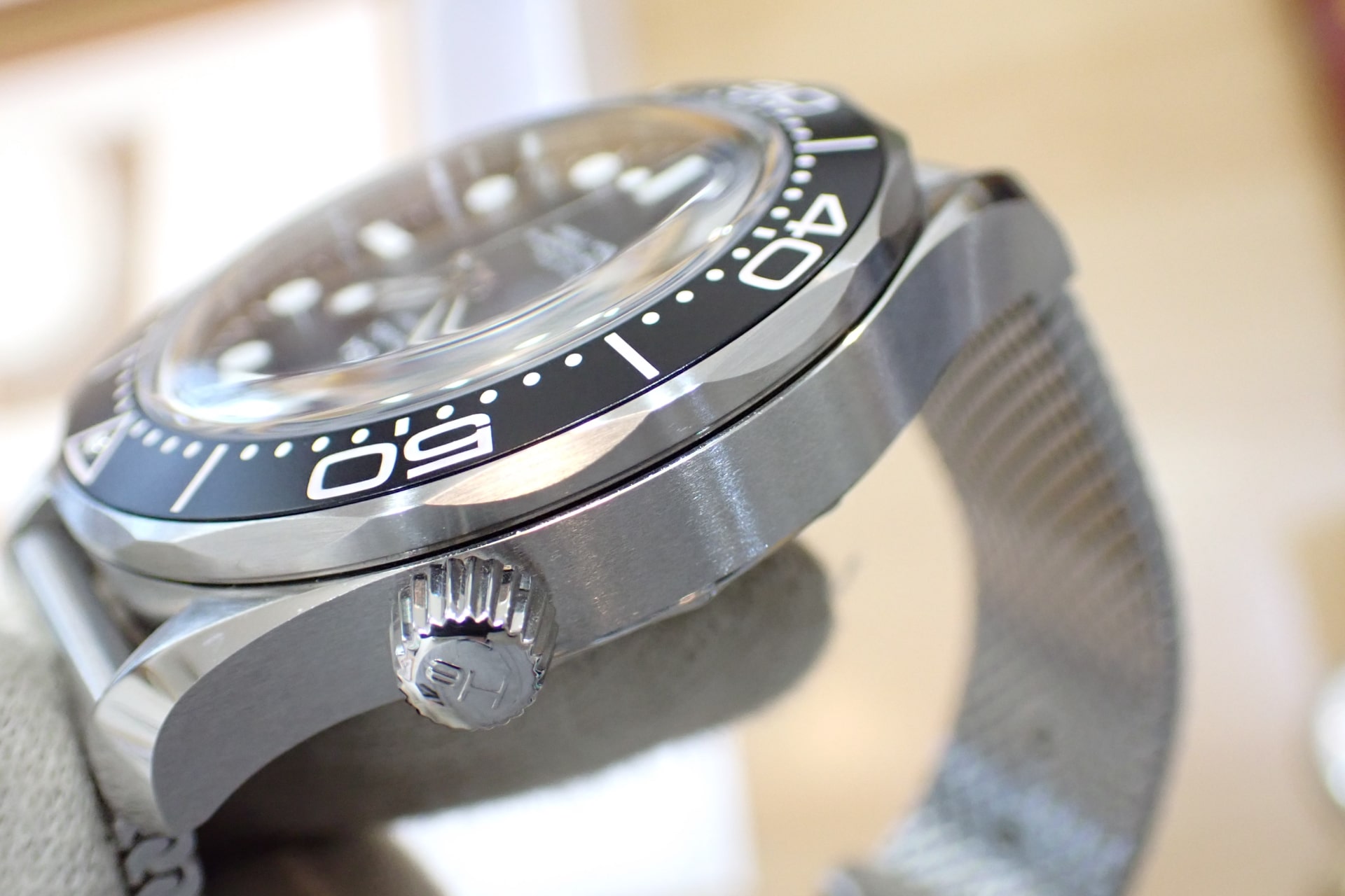 OMEGA/オメガ シーマスター ダイバー300m コーアクシャル マスタークロノメーター Ref.210.30.42.20.01.010　黒文字盤