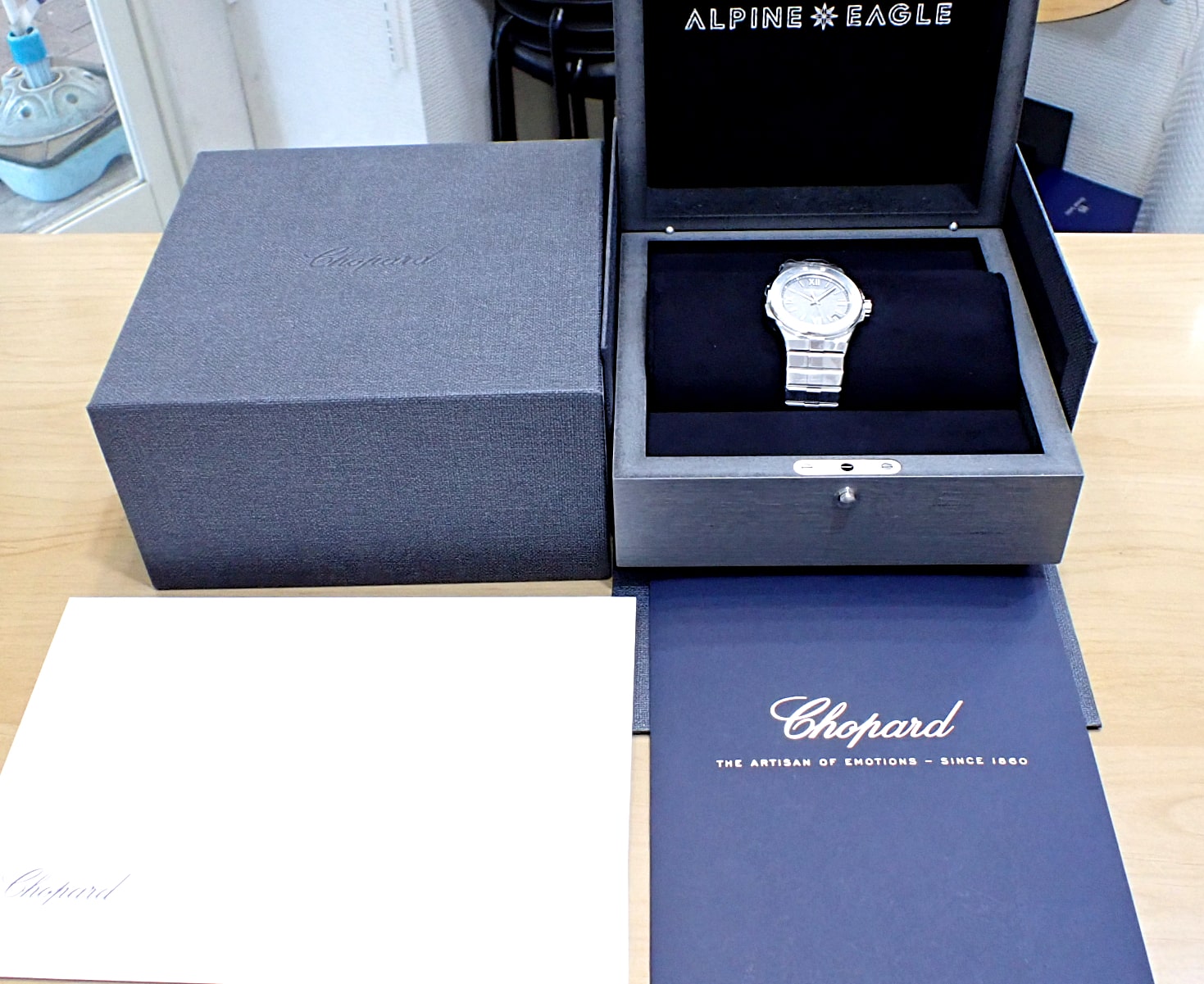 Chopard ショパール　限定品　アッシュトレイ　※未使用保管品 Chopard ショパール 限定品アッシュトレイ ※元箱付属 未使用保管品