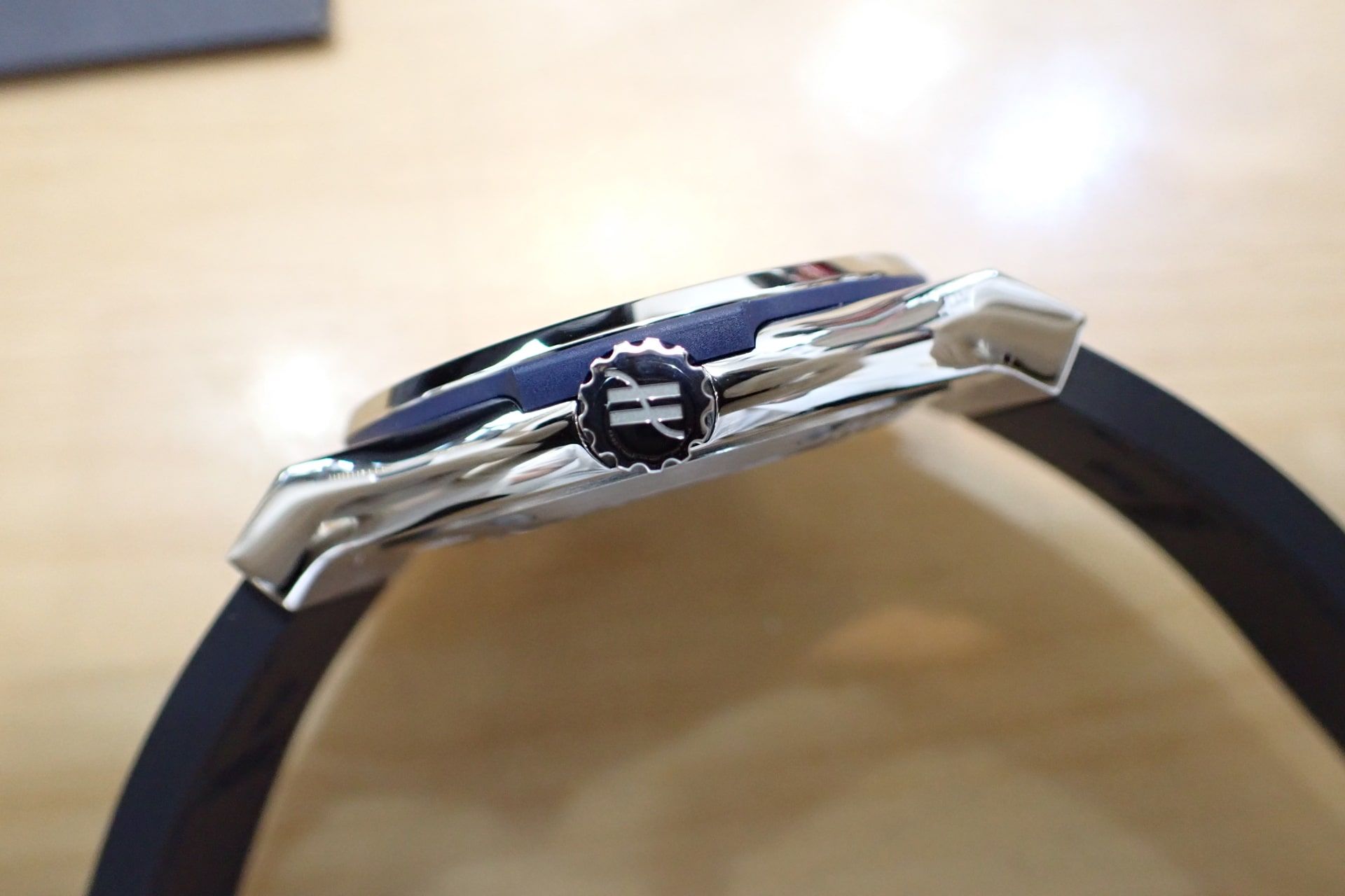 HUBLOT/ウブロ クラシック フュージョン　ディープブルー 日本限 Ref.542.NX.6670.LR.JPN18