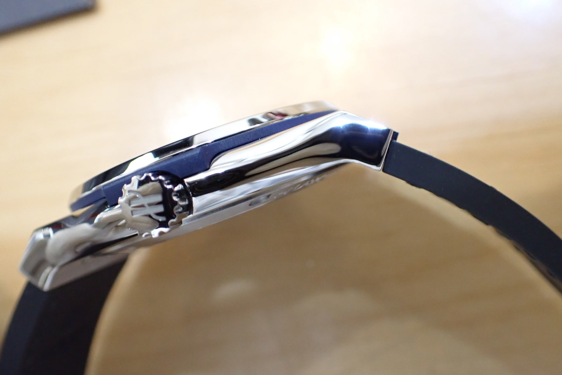 HUBLOT/ウブロ クラシック フュージョン　ディープブルー 日本限 Ref.542.NX.6670.LR.JPN18