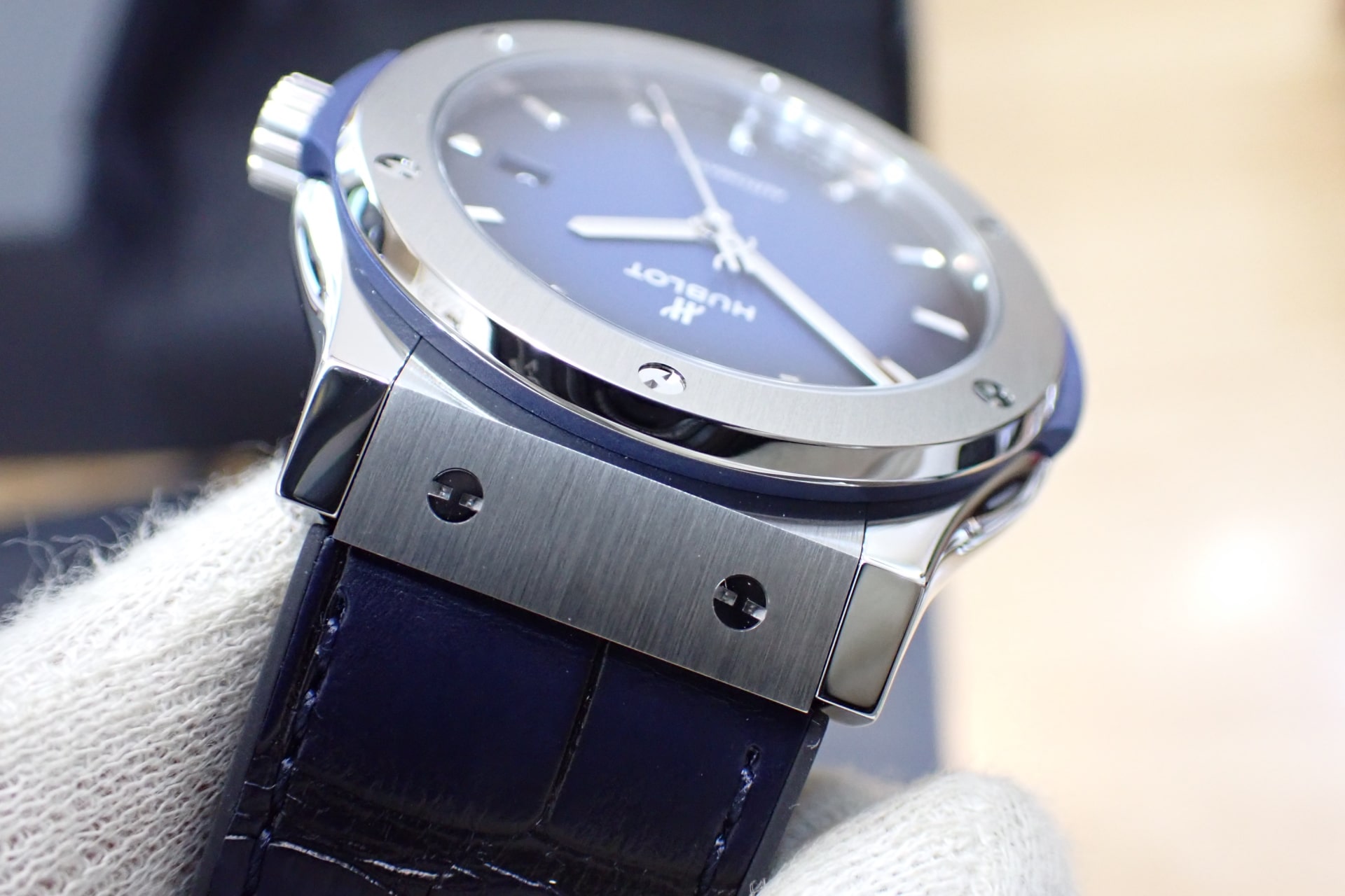 HUBLOT/ウブロ クラシック フュージョン　ディープブルー 日本限 Ref.542.NX.6670.LR.JPN18