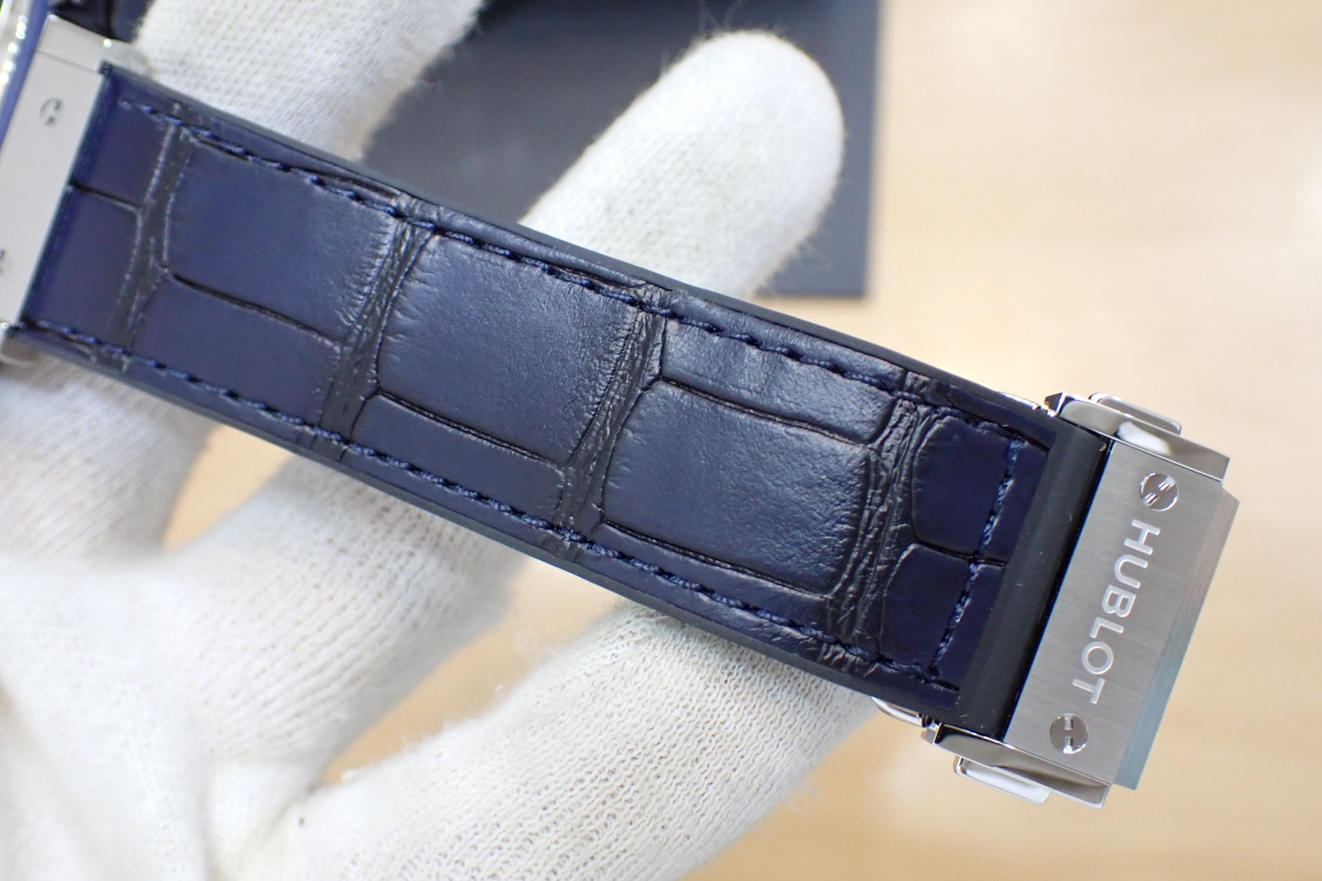 HUBLOT/ウブロ クラシック フュージョン　ディープブルー 日本限 Ref.542.NX.6670.LR.JPN18