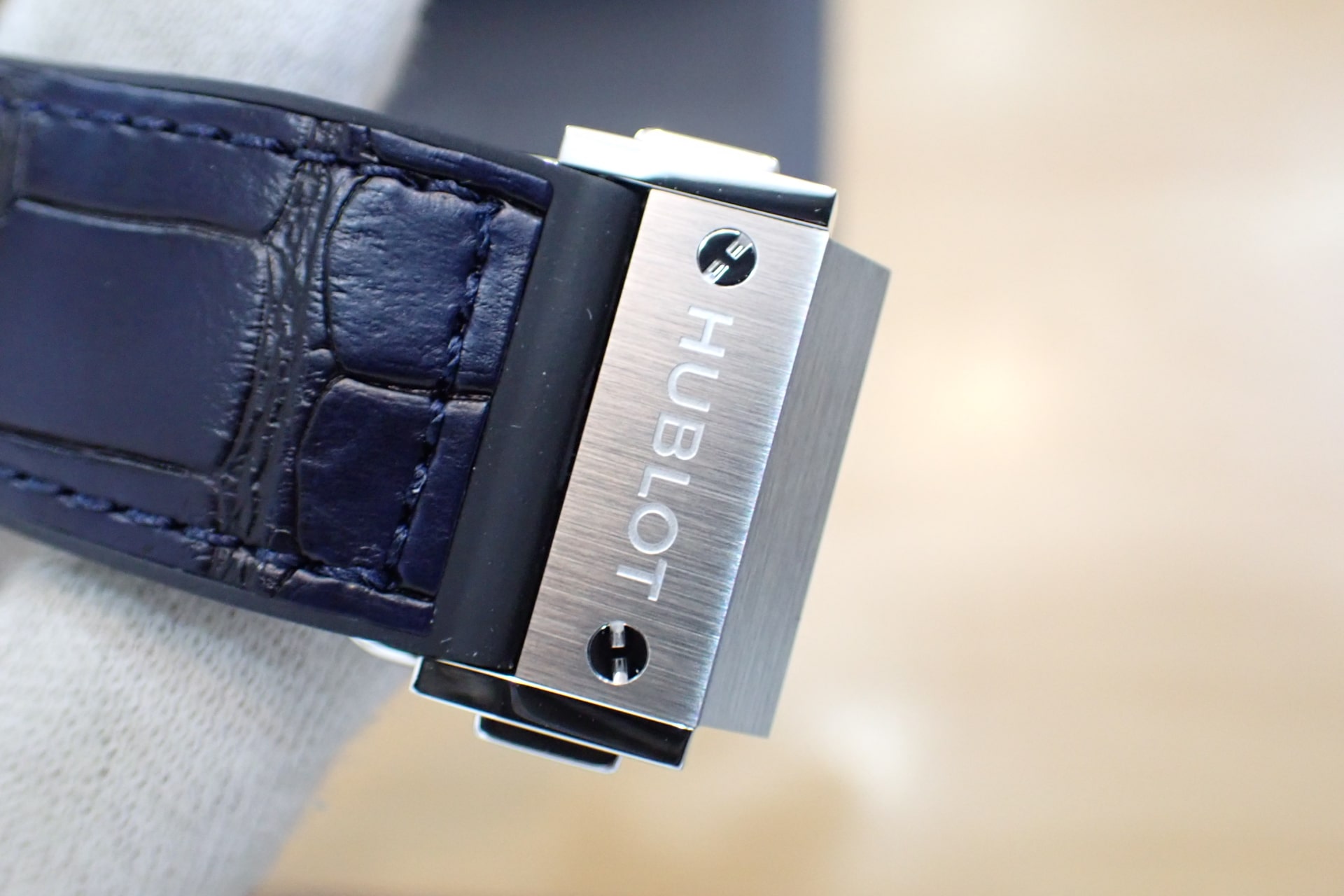 HUBLOT/ウブロ クラシック フュージョン　ディープブルー 日本限 Ref.542.NX.6670.LR.JPN18