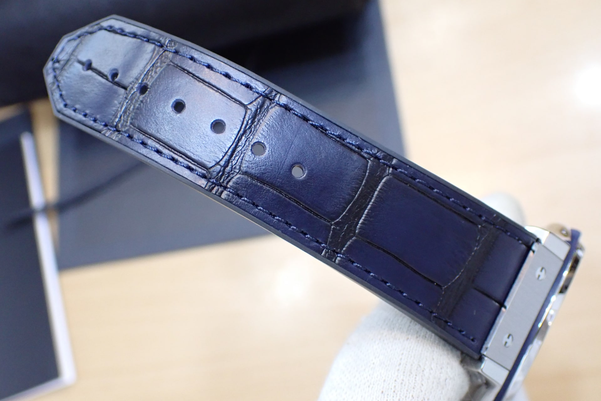 HUBLOT/ウブロ クラシック フュージョン　ディープブルー 日本限 Ref.542.NX.6670.LR.JPN18