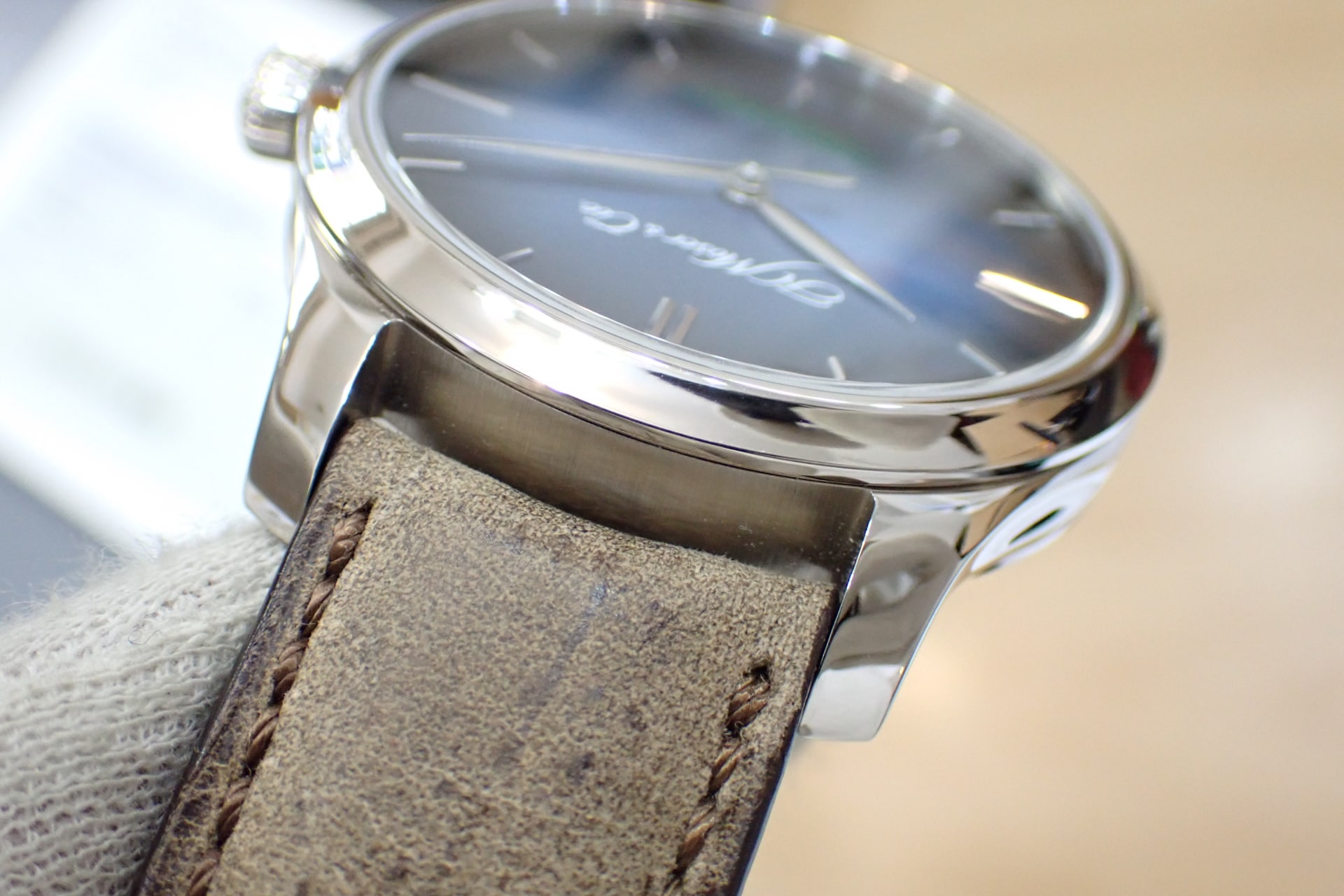 H.MOSER&CIE./H.モーザー エンデバー センターセコンド オートマティック 18KWG Ref.1200-0201 ファンキーブルー文字盤