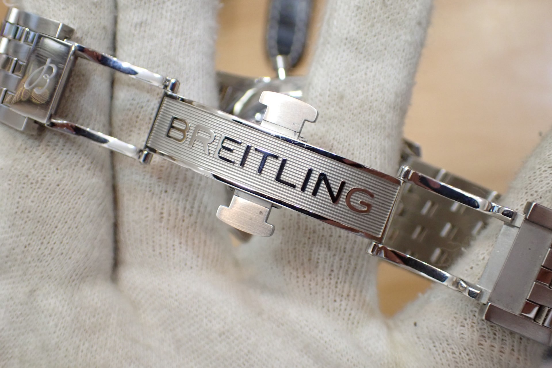 BREITLING/ブライトリング ナビタイマー B01 クロノグラフ 41 Ref.AB0139211G1A1(AB0139) ブルー文字盤/ブレスレットモデル