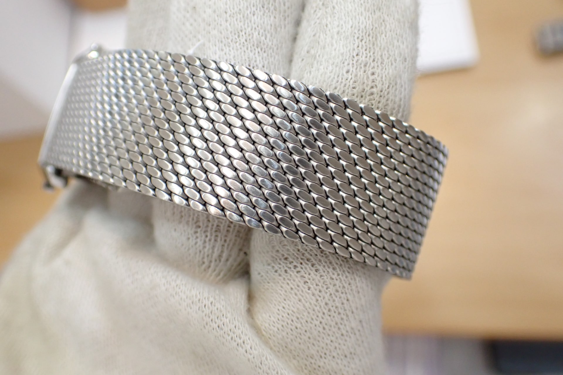 オメガ/OMEGA シーマスター ダイバー 300m コーアクシャル マスター クロノメーター 42mm Ref.210.32.42.20.04.001 純正メッシュブレスモデル