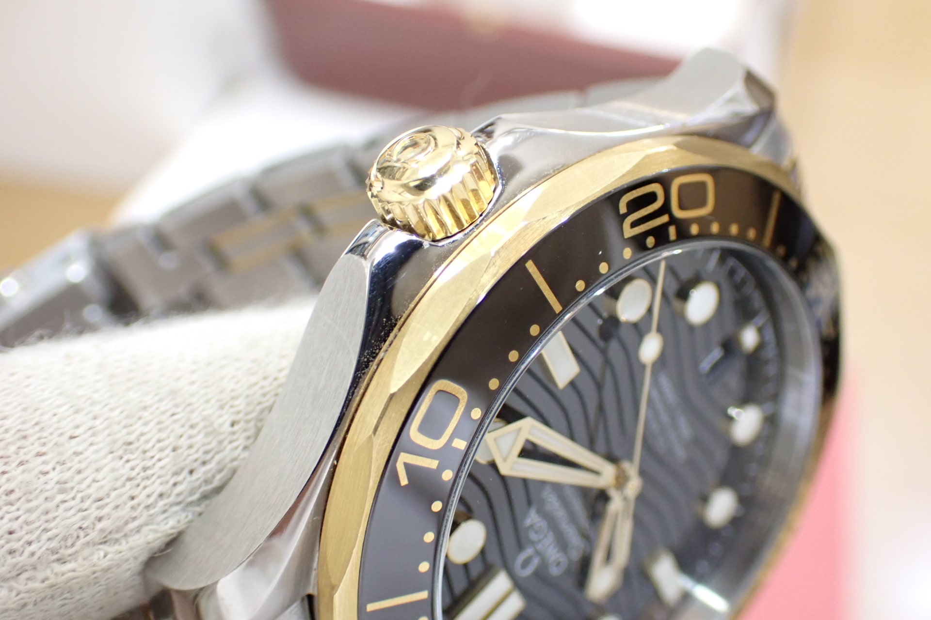 OMEGA/オメガ シーマスター ダイバー300M マスタークロノメーター 42mm 18Kイエローゴールド コンビ Ref.210.22.42.20.01.001