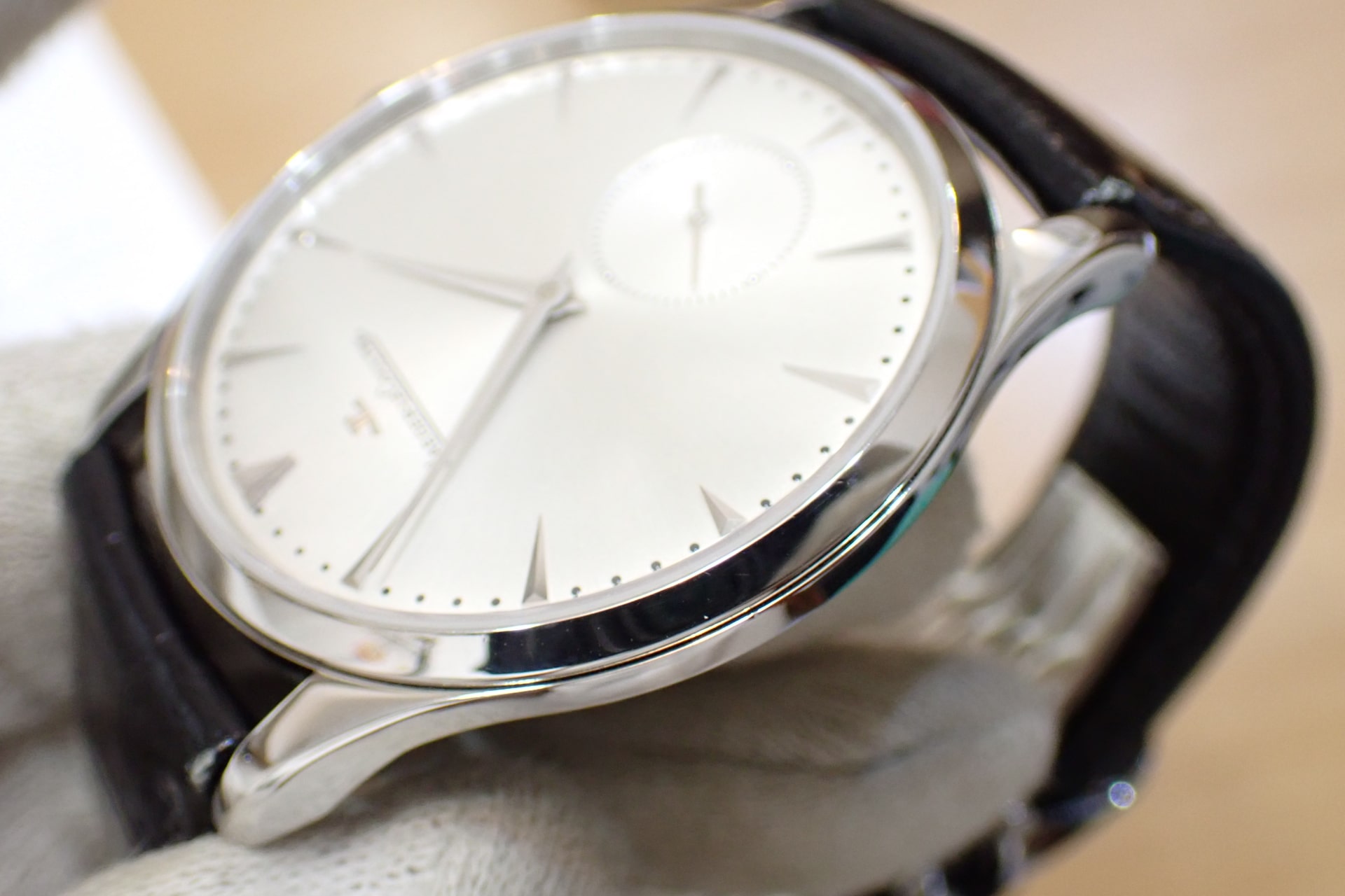 ジャガールクルト/JAEGER LECOULTRE マスター グランドウルトラスリム Ref.Q1358420