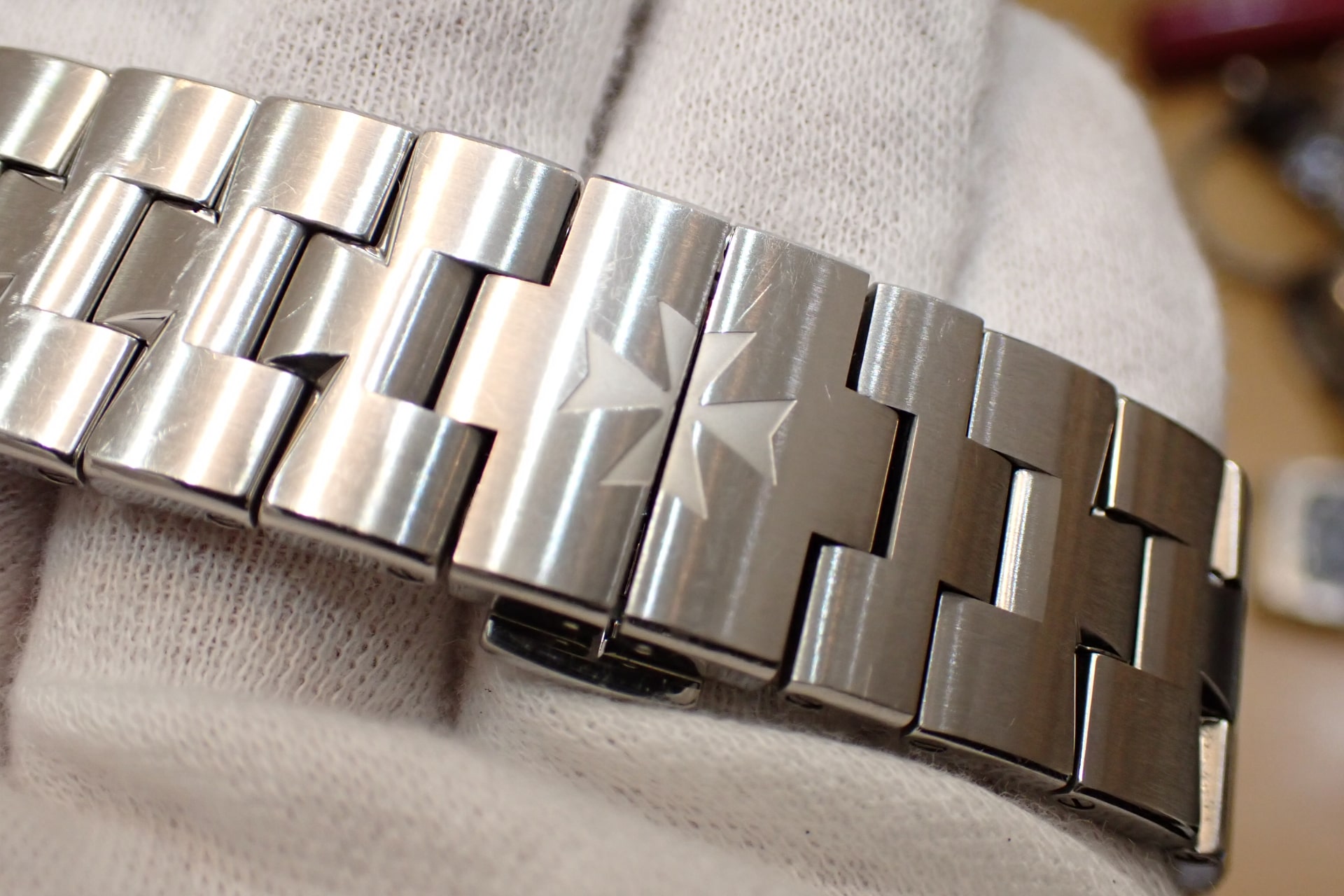 VACHERON CONSTANTIN/ヴァシュロンコンスタンタン オーヴァーシーズ デュアルタイム Ref.7900V/110A-B333