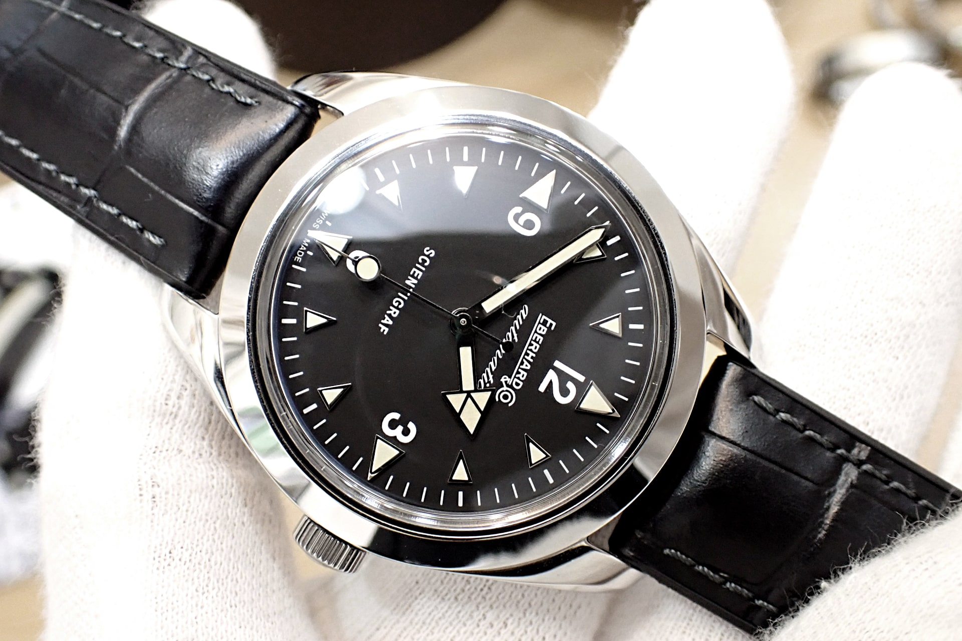 EBERHARD/エベラール サイエンティグラフ Ref.41043.01 CP 黒文字盤 メーカー純正レザーストラップ2本付き