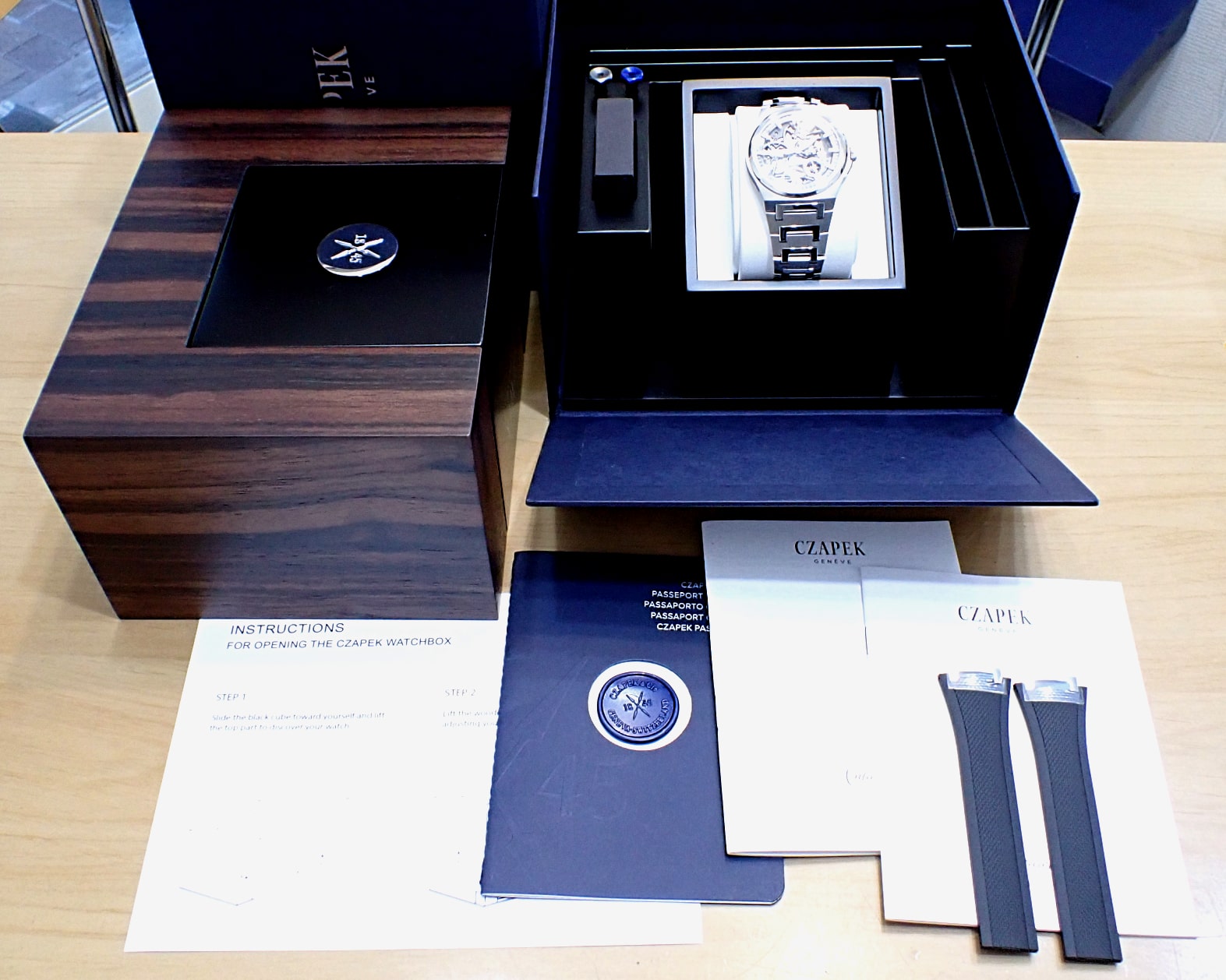 CZAPEK/チャペック アンタークティック レヴェラシオン 年間生産100本限定 スケルトン