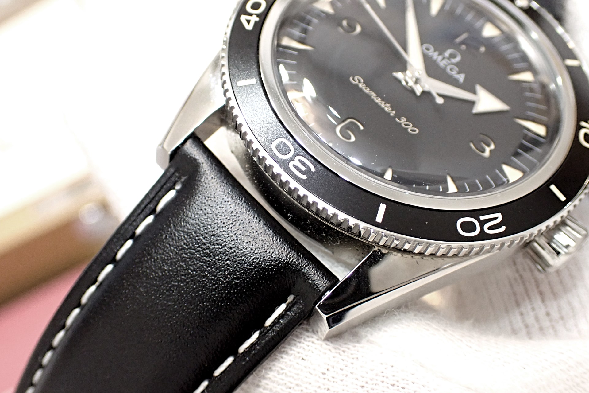 OMEGA/オメガ シーマスター300 コーアクシャル クロノメーター 41mm Ref.234.30.41.21.01.001 黒文字盤