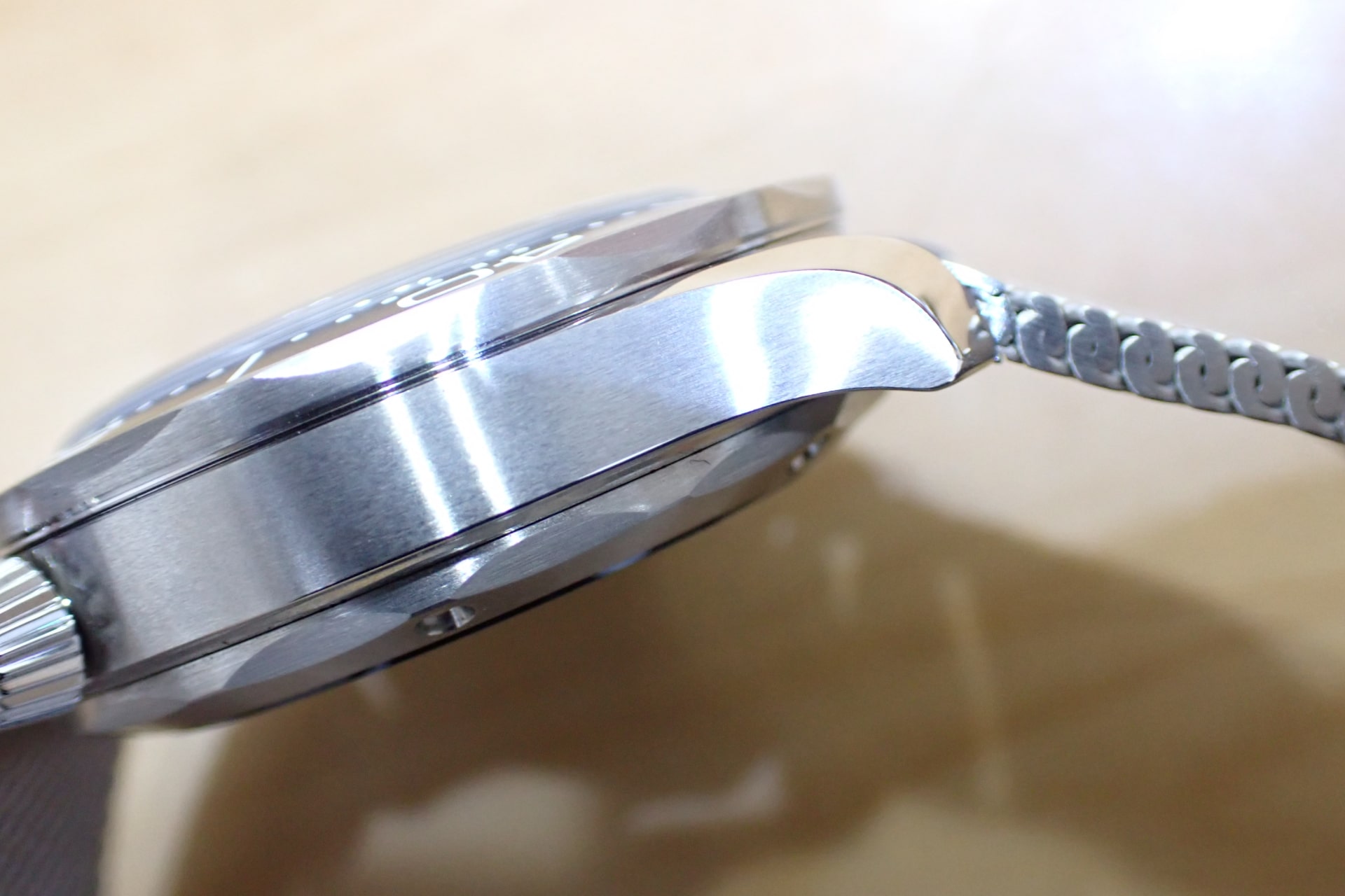 オメガ/OMEGA シーマスター ダイバー 300m コーアクシャル マスタークロノメーター 42mm ボンド映画60周年記念モデル Ref.210.30.42.20.03.002