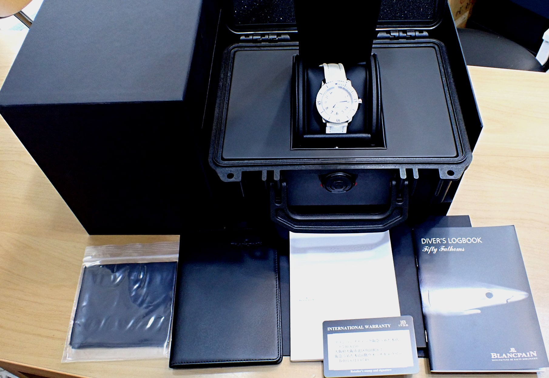 ブランパン/BLANCPAIN フィフティファゾムス オートマティック Ref.5015-1144-52A マザーオブパール