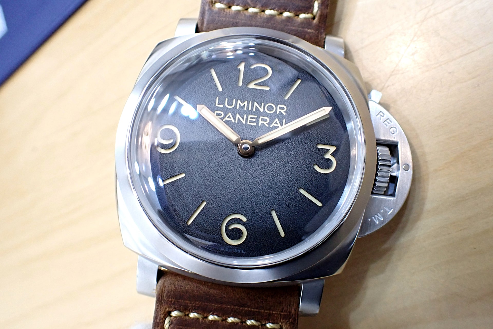 PANERAI/パネライルミノール トレ ジョルニ 手巻き 47mm Ref.PAM01628