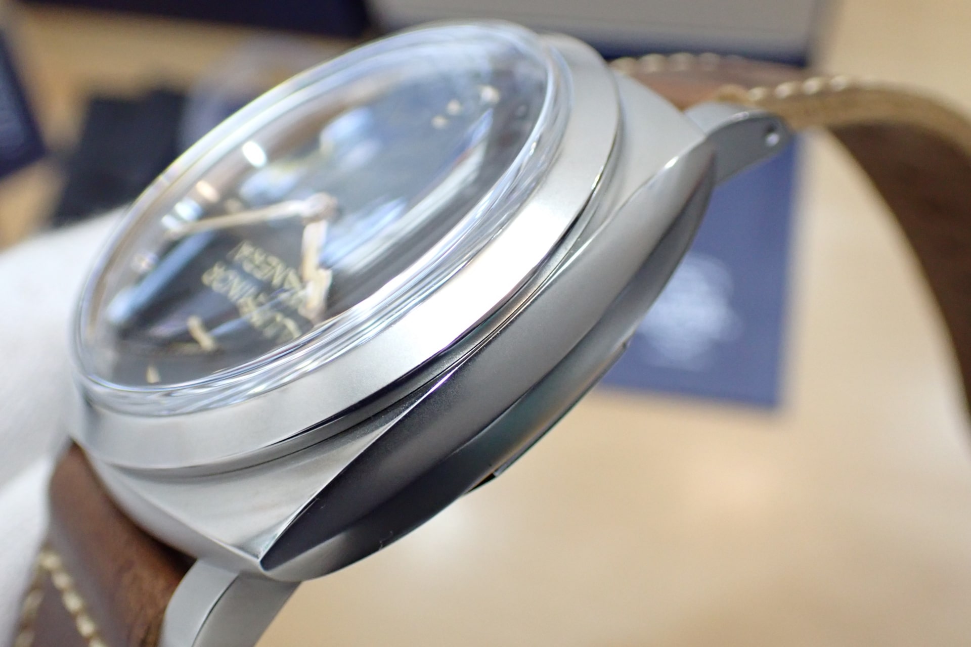 PANERAI/パネライルミノール トレ ジョルニ 手巻き 47mm Ref.PAM01628