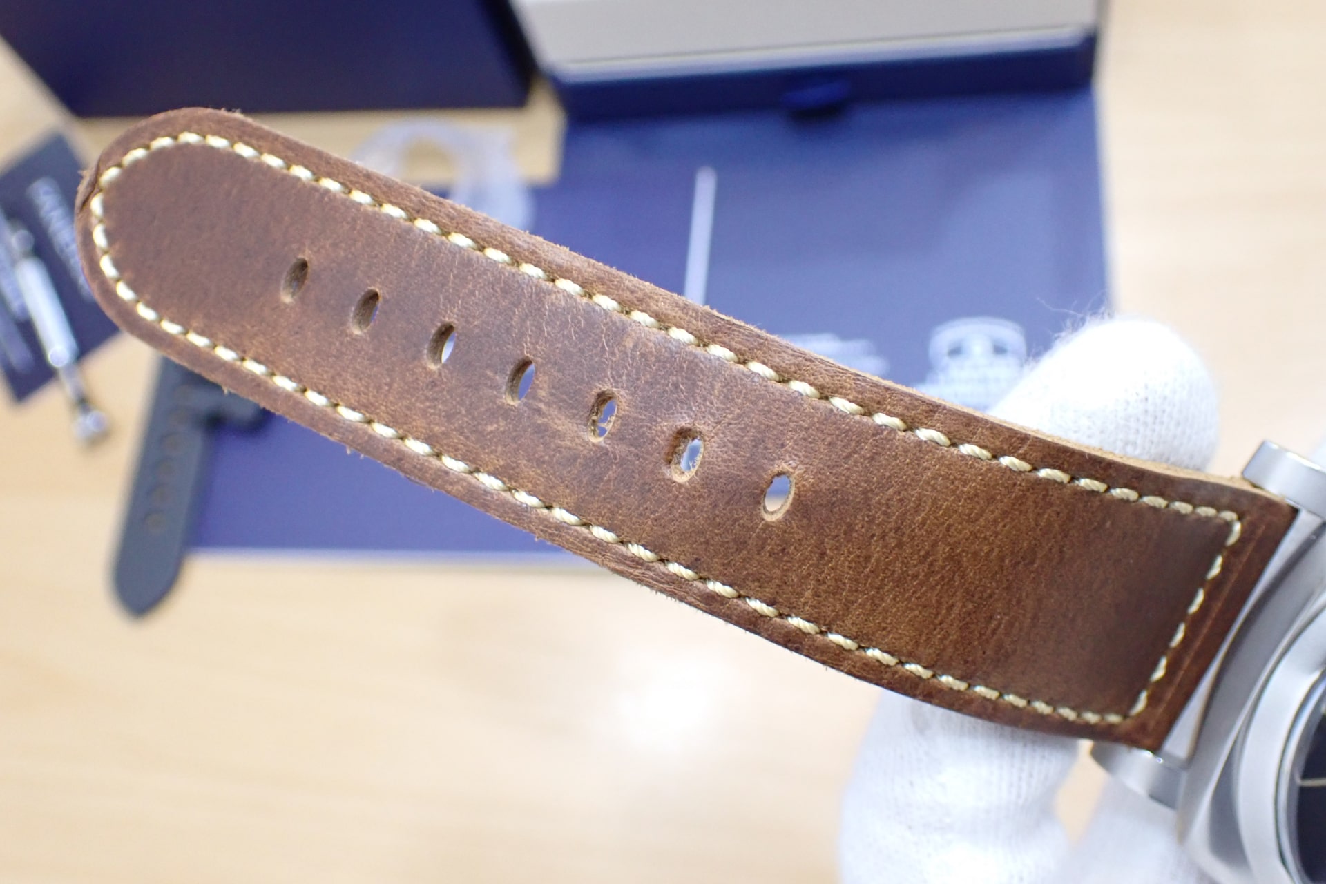 PANERAI/パネライルミノール トレ ジョルニ 手巻き 47mm Ref.PAM01628