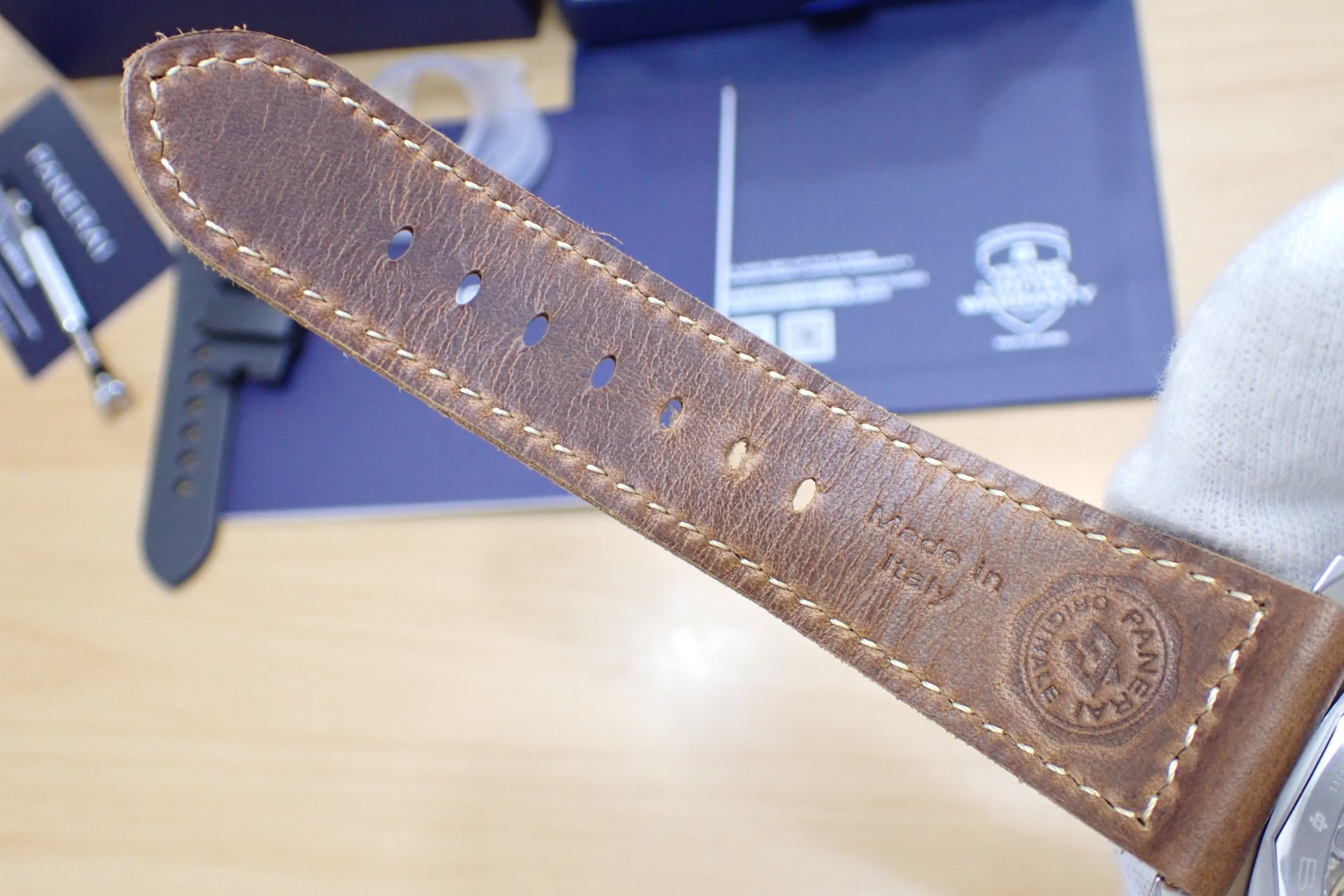 PANERAI/パネライルミノール トレ ジョルニ 手巻き 47mm Ref.PAM01628