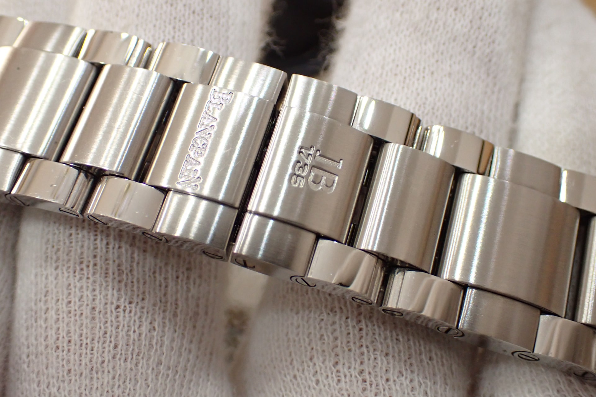 ブランパン/Blancpain Ref.2185F-1130-71 レマン フライバック クロノグラフ 黒文字盤