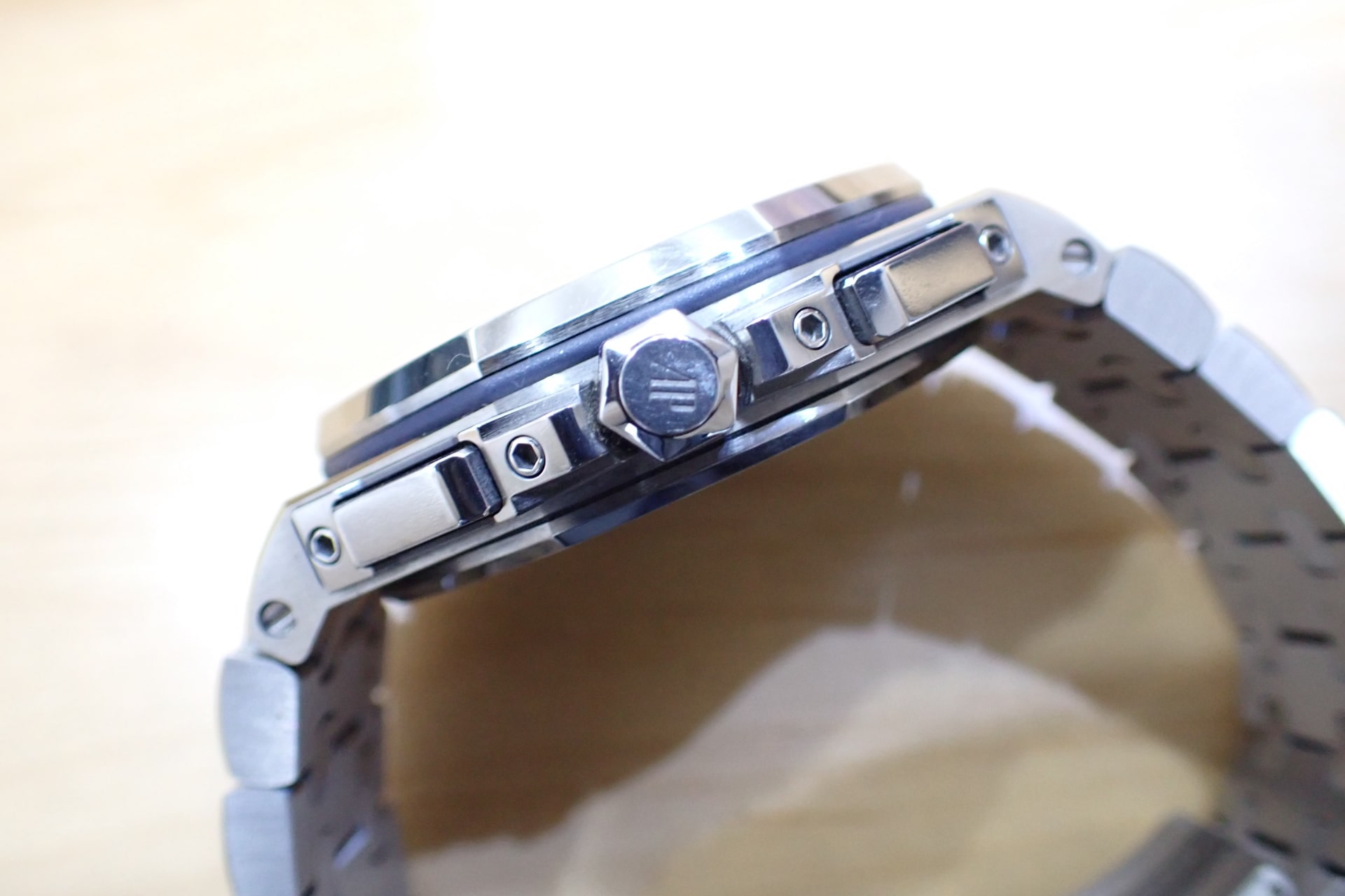 オーデマピゲ/Audemars Piguet ロイヤルオーク オフショア クロノグラフ ブルー Ref.26480TI.OO.A027CA.01 純正チタン製ブレス付き