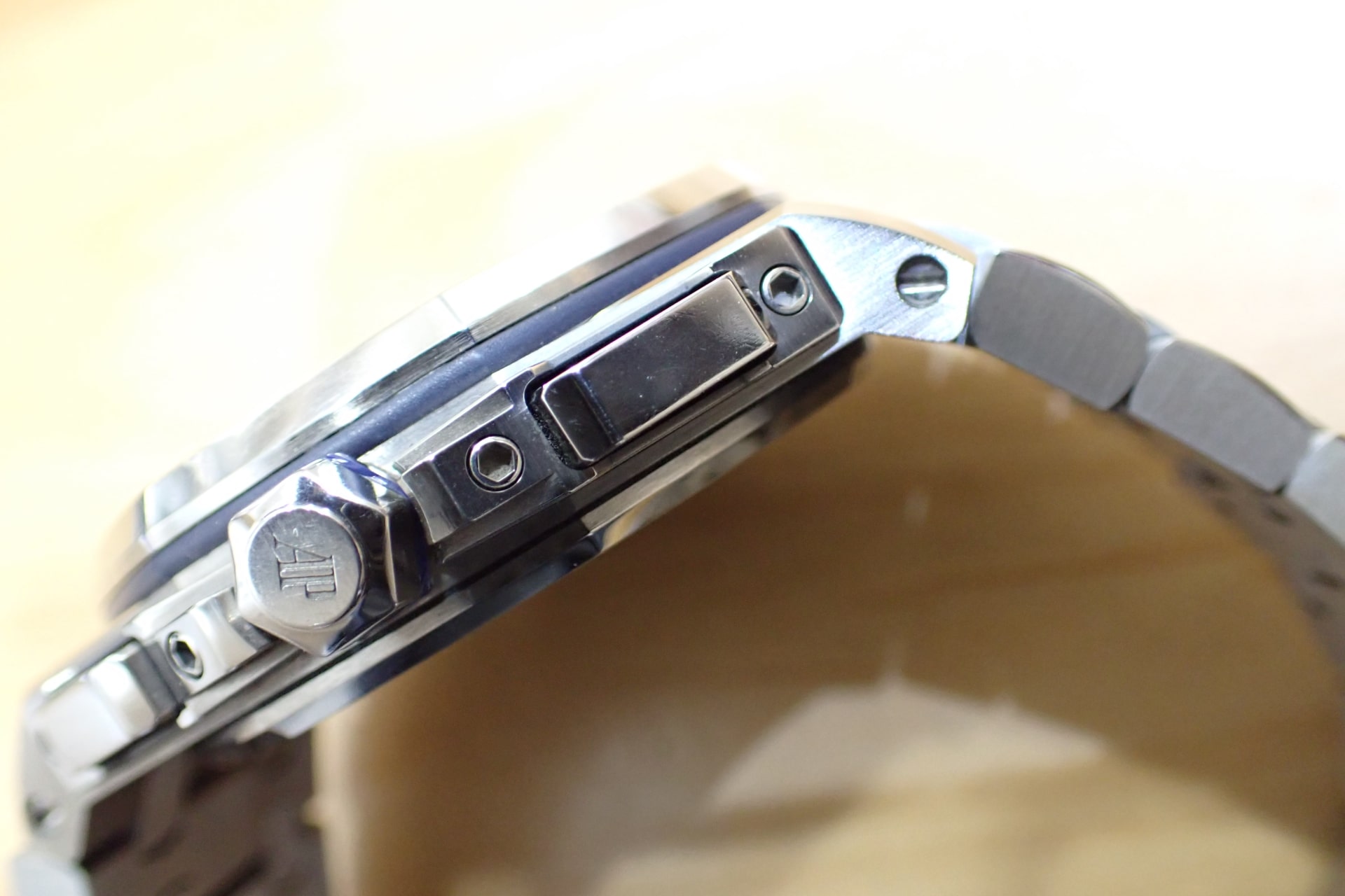 オーデマピゲ/Audemars Piguet ロイヤルオーク オフショア クロノグラフ ブルー Ref.26480TI.OO.A027CA.01 純正チタン製ブレス付き