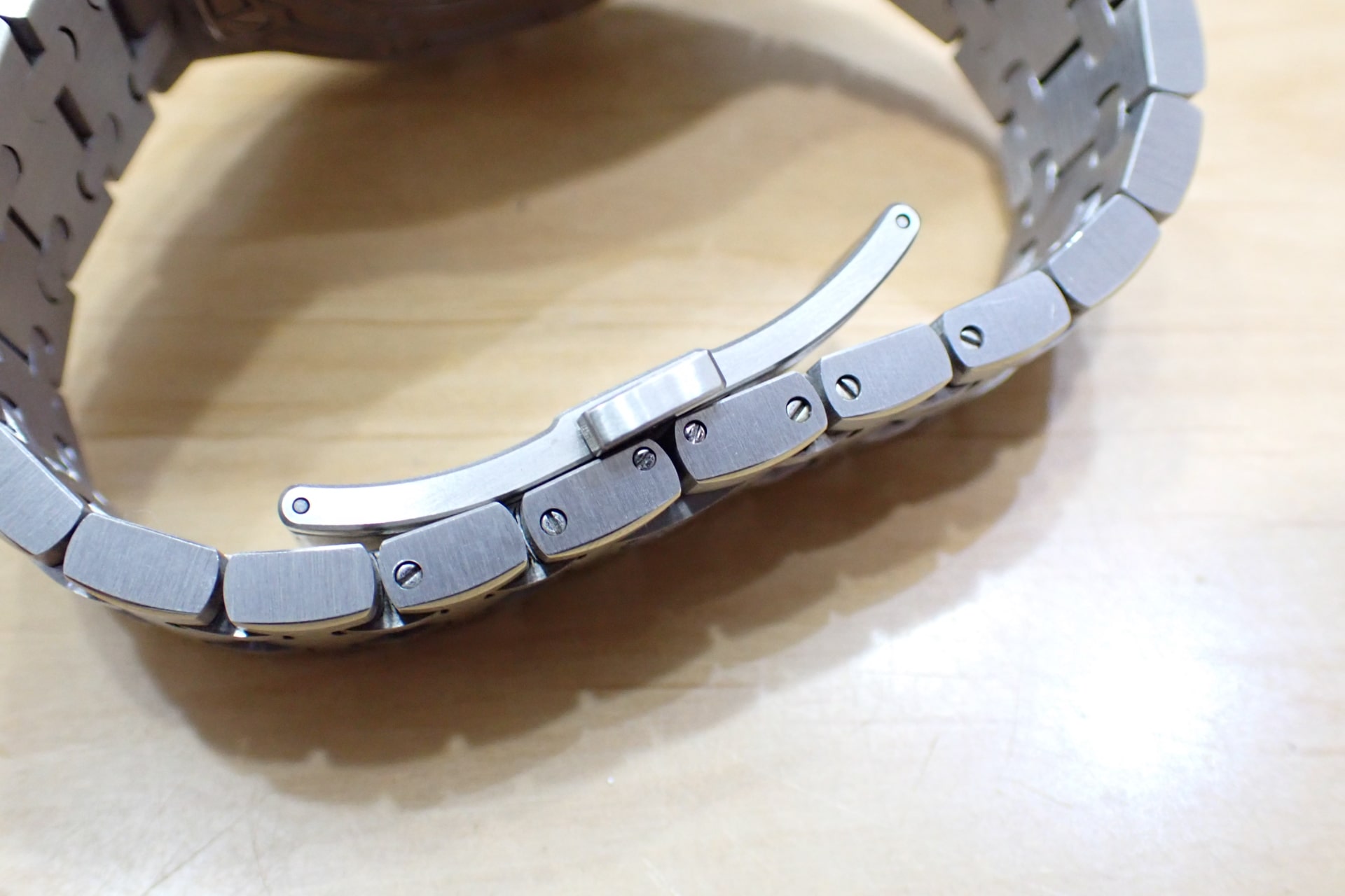 オーデマピゲ/Audemars Piguet ロイヤルオーク オフショア クロノグラフ ブルー Ref.26480TI.OO.A027CA.01 純正チタン製ブレス付き