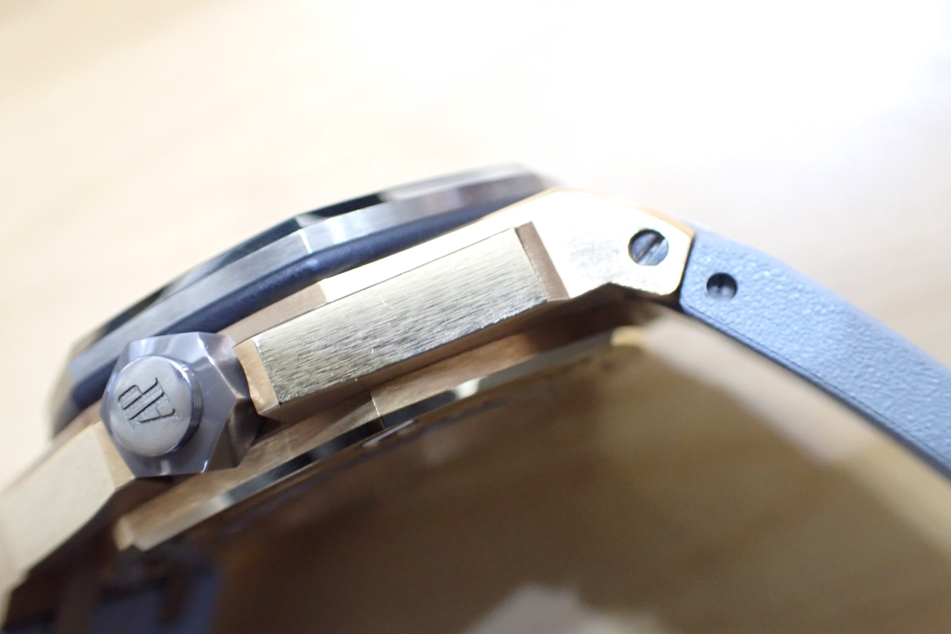 オーデマピゲ/AUDEMARS PIGUET ロイヤルオーク オフショア ダイバー 18KPG ブティック限定500本 Ref.15711OI.OO.A006CA.01