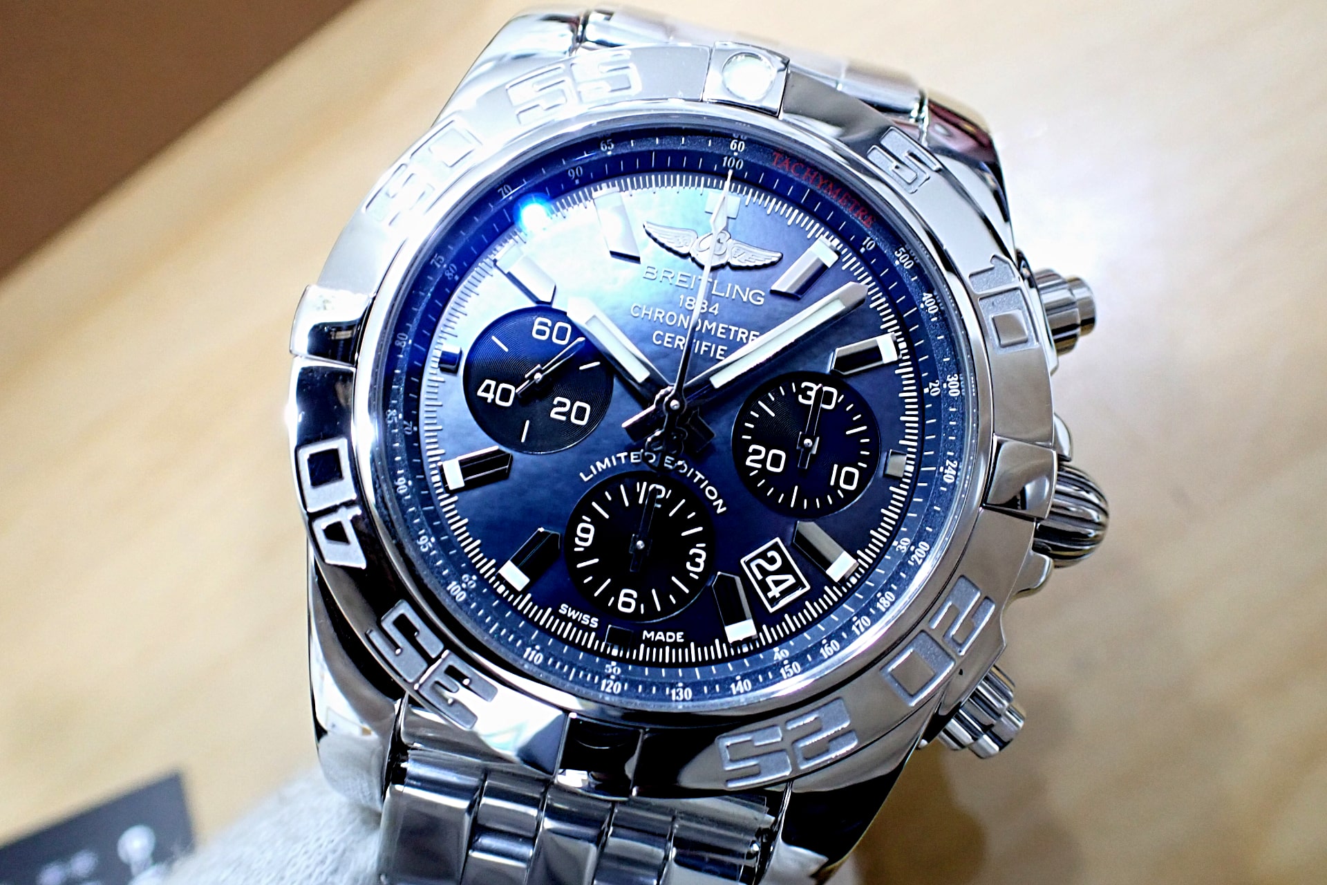 ブライトリング/Breitling クロノマット44 日本限定500本 Ref.AB01111A/BF68(AB0111) マザーオブパール