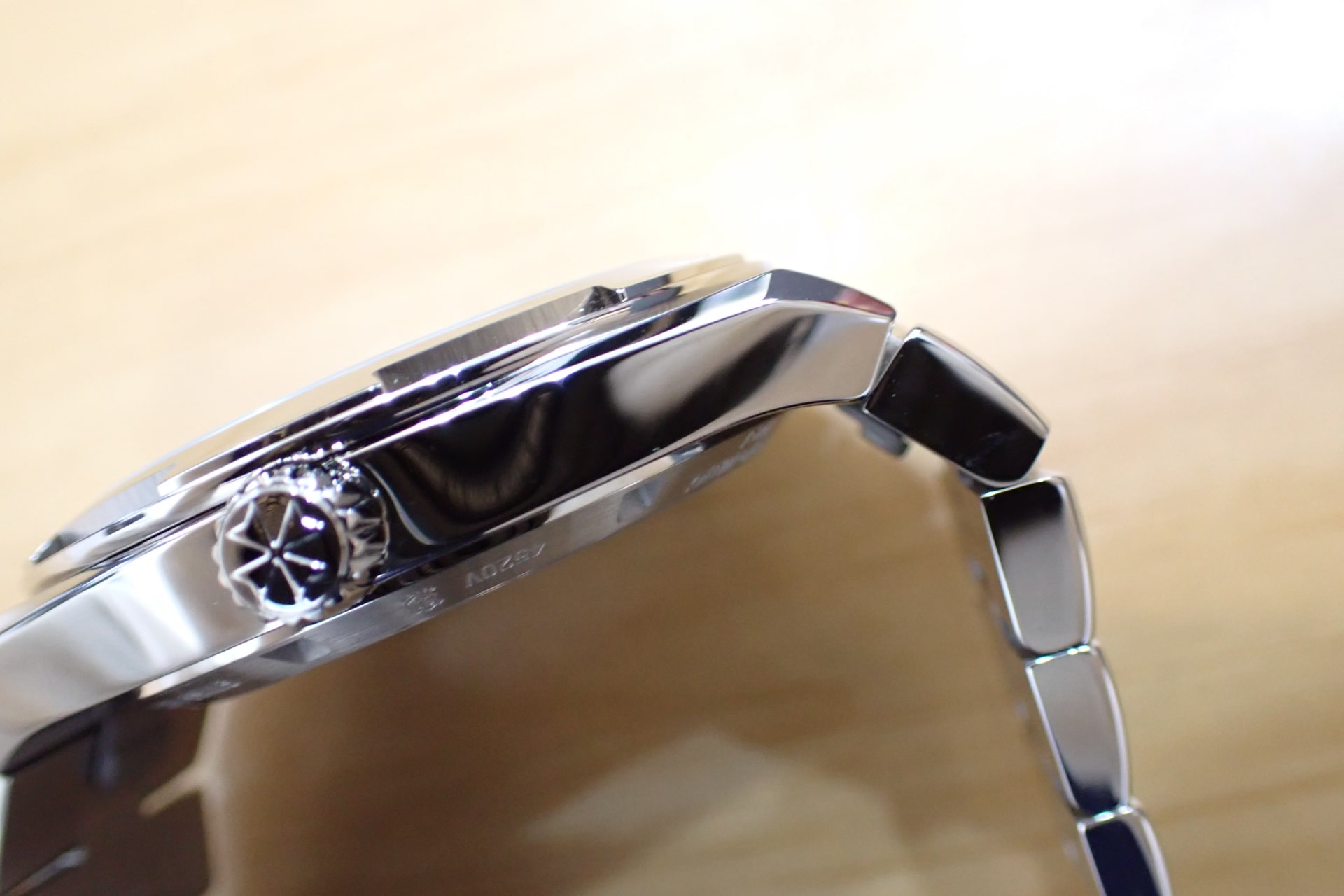 VACHERON CONSTANTIN/ヴァシュロン・コンスタンタン オーヴァーシーズ 現行モデル/ブルー文字盤 Ref.4520V/210A-B128