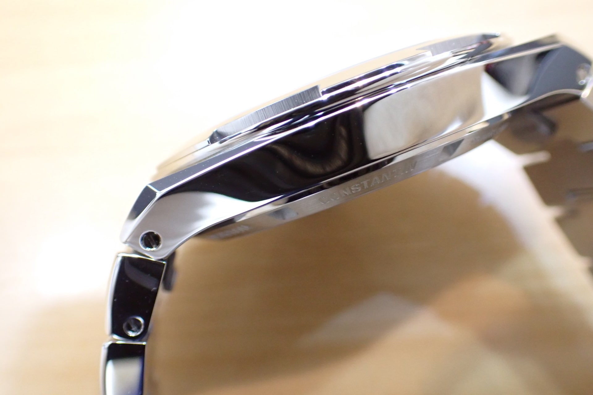 VACHERON CONSTANTIN/ヴァシュロン・コンスタンタン オーヴァーシーズ 現行モデル/ブルー文字盤 Ref.4520V/210A-B128