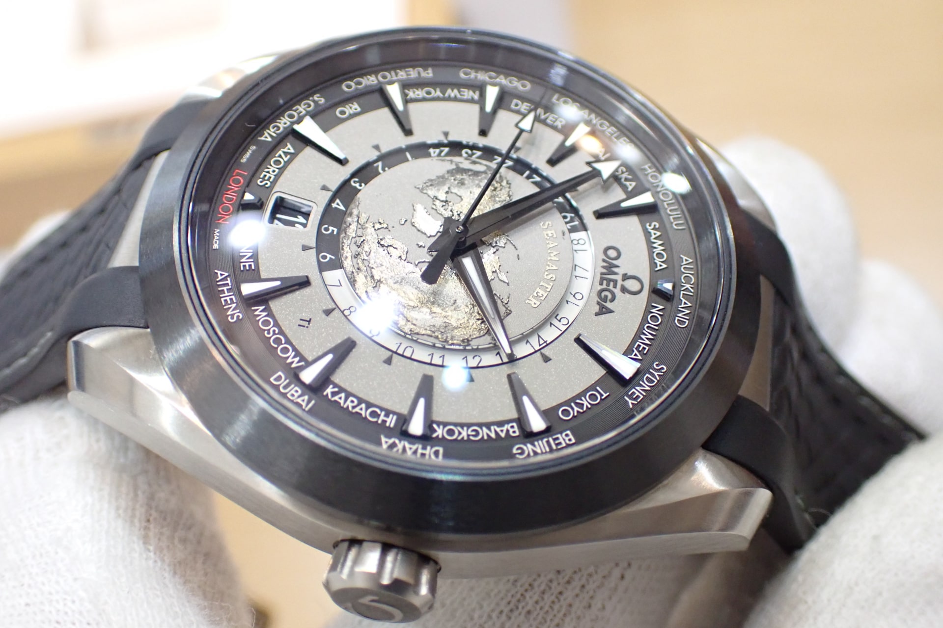 OMEGA/オメガ シーマスター アクアテラ 150m GMT ワールドタイマー Ref.220.92.43.22.99.001