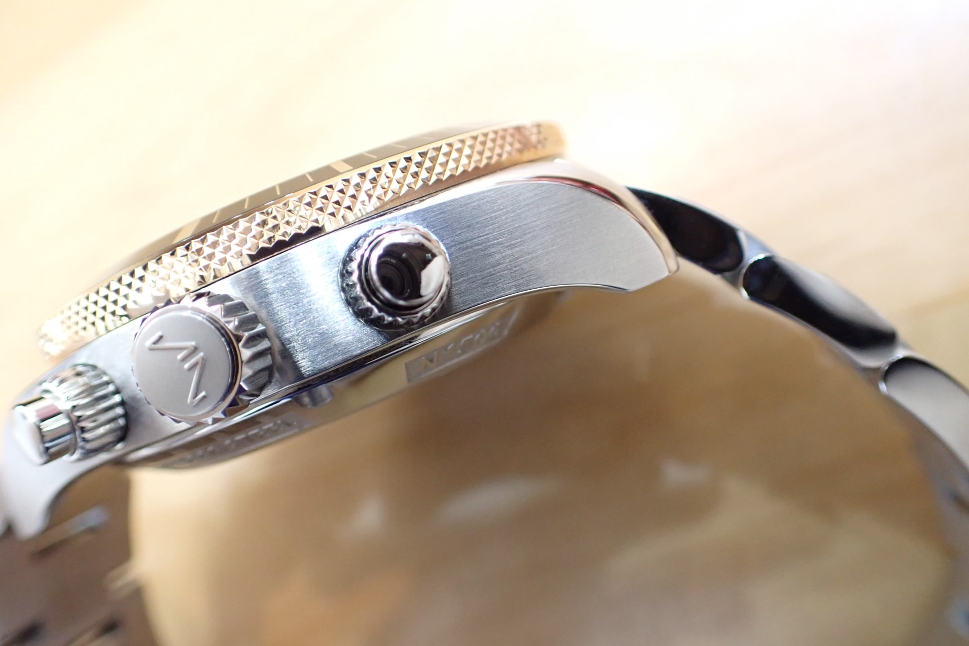 NORQAIN/ノルケイン アドベンチャー スポーツ クロノグラフ 18KRGコンビ　デイデイト41 Ref.N1500GA1IC/B153