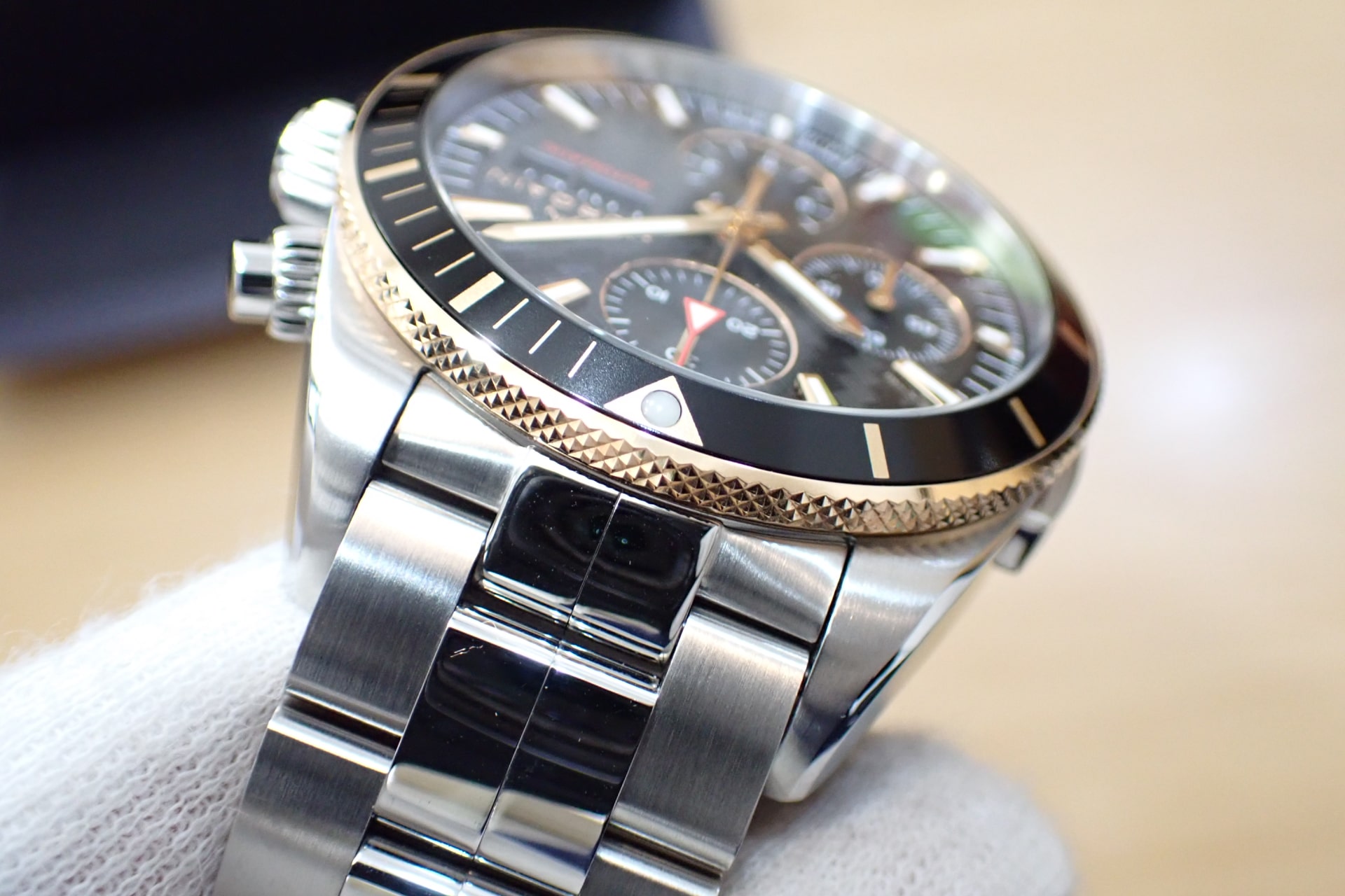 NORQAIN/ノルケイン アドベンチャー スポーツ クロノグラフ 18KRGコンビ　デイデイト41 Ref.N1500GA1IC/B153