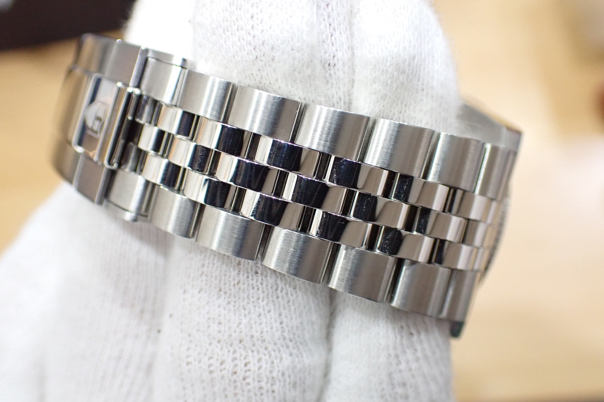 TUDOR/チューダー ブラックベイ54　37mm Ref.79000-0001 ラグーンブルー文字盤