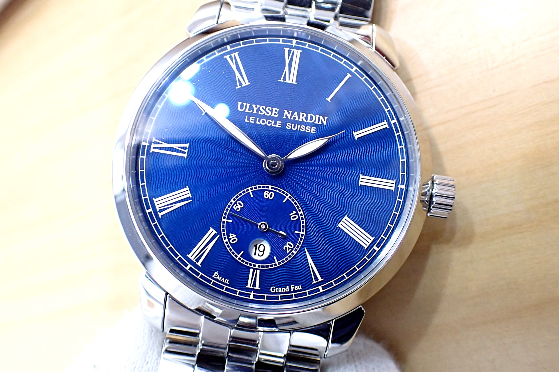 ULYSSE NARDIN/ユリスナルダン クラシコ エナメル文字盤 ブルー Ref.3203-136/E3