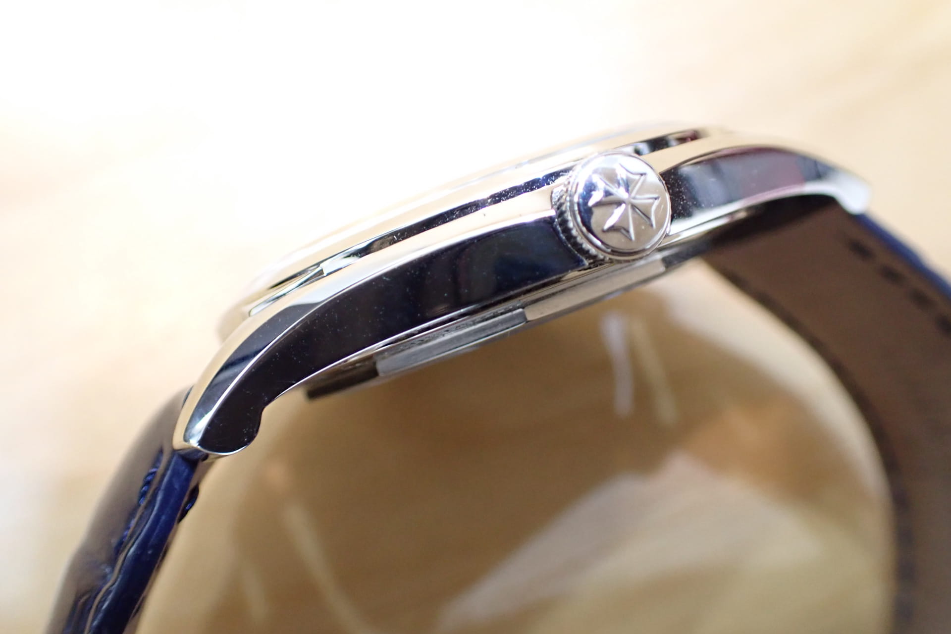 VACHERON CONSTANTIN/ヴァシュロン・コンスタンタン フィフティーシックス Ref.4600E/000A-B487 ブルー文字盤