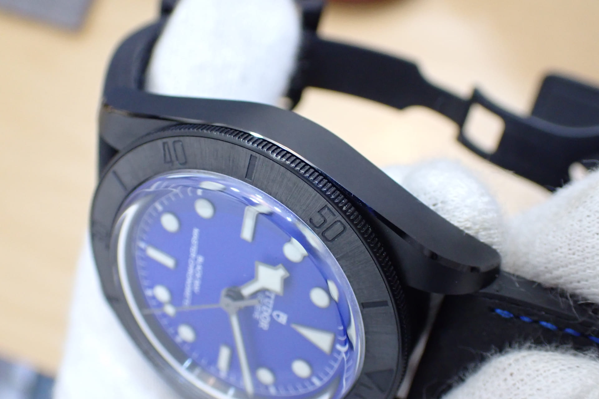 TUDOR/チューダー ブラックベイ セラミック Ref.M79210CNU-0007 オールブラック/青文字盤