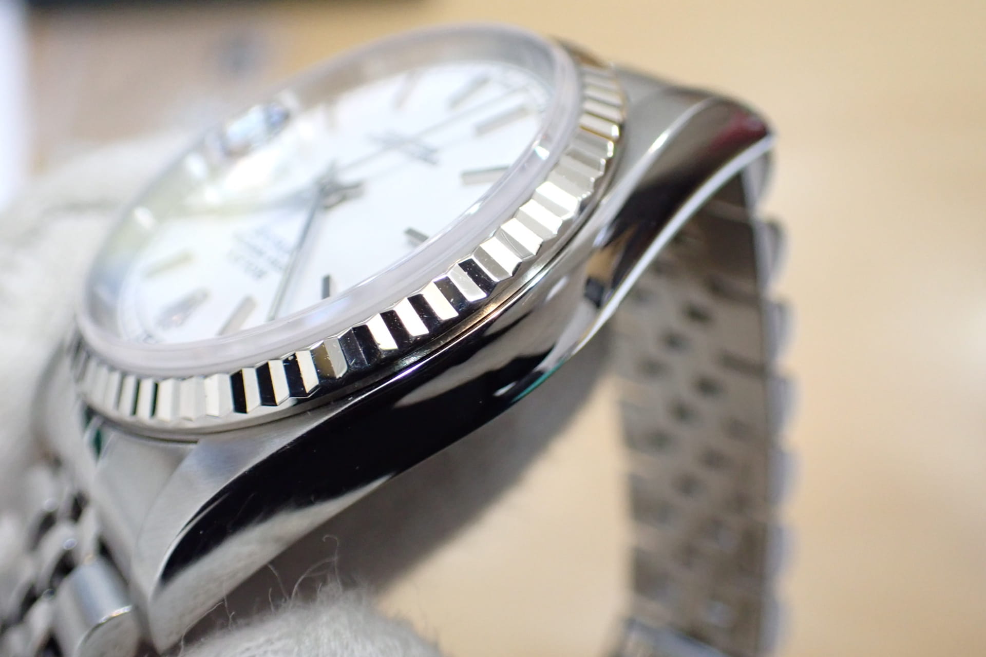 ROLEX/ロレックス デイトジャスト Ref.16234 F番 ホワイト文字盤 フルーテッドベゼル ジュビリーブレス