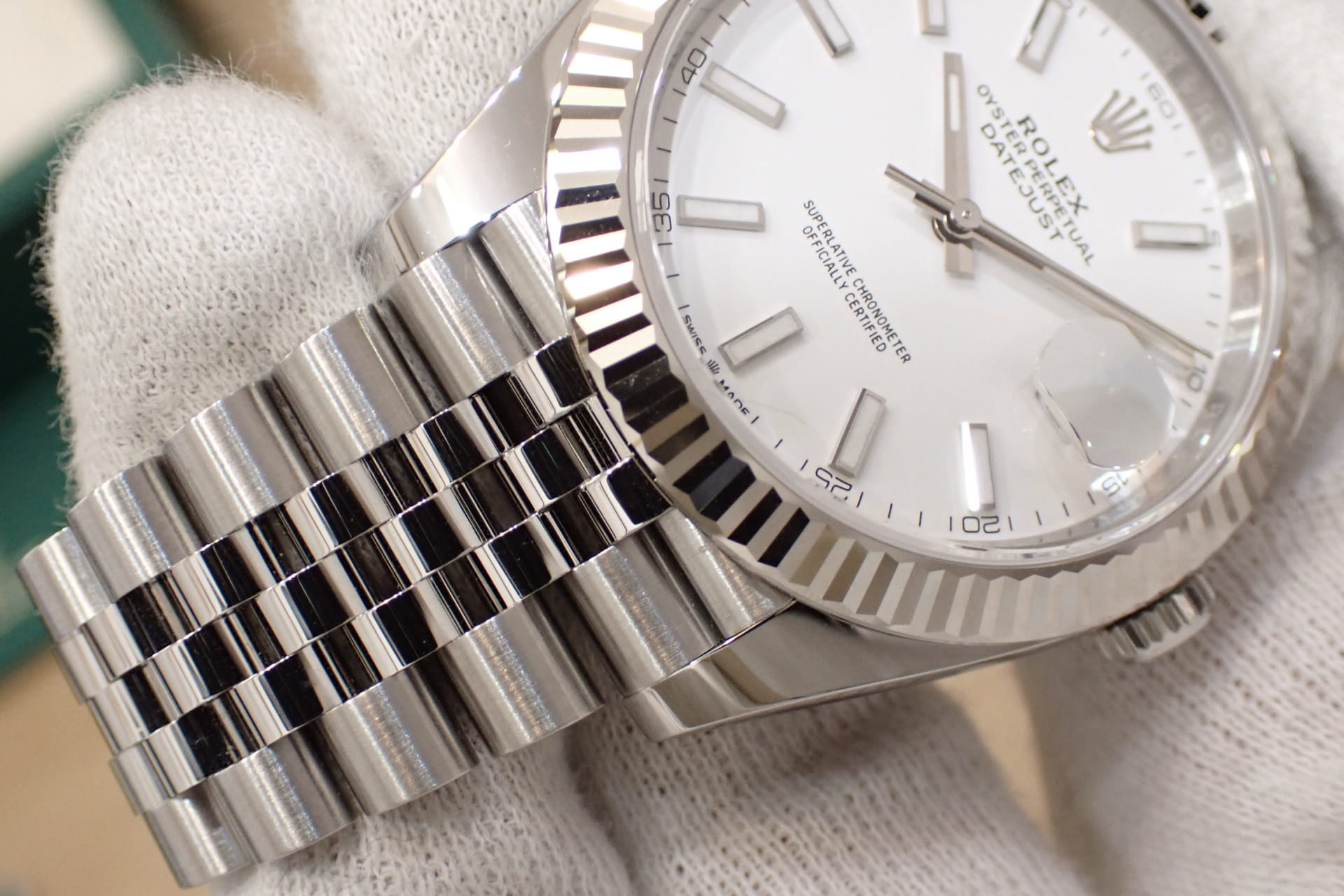 ROLEX/ロレックス デイトジャスト41 Ref.126334 WG/SS ホワイト/フルーテッドベゼル ジュビリーブレス