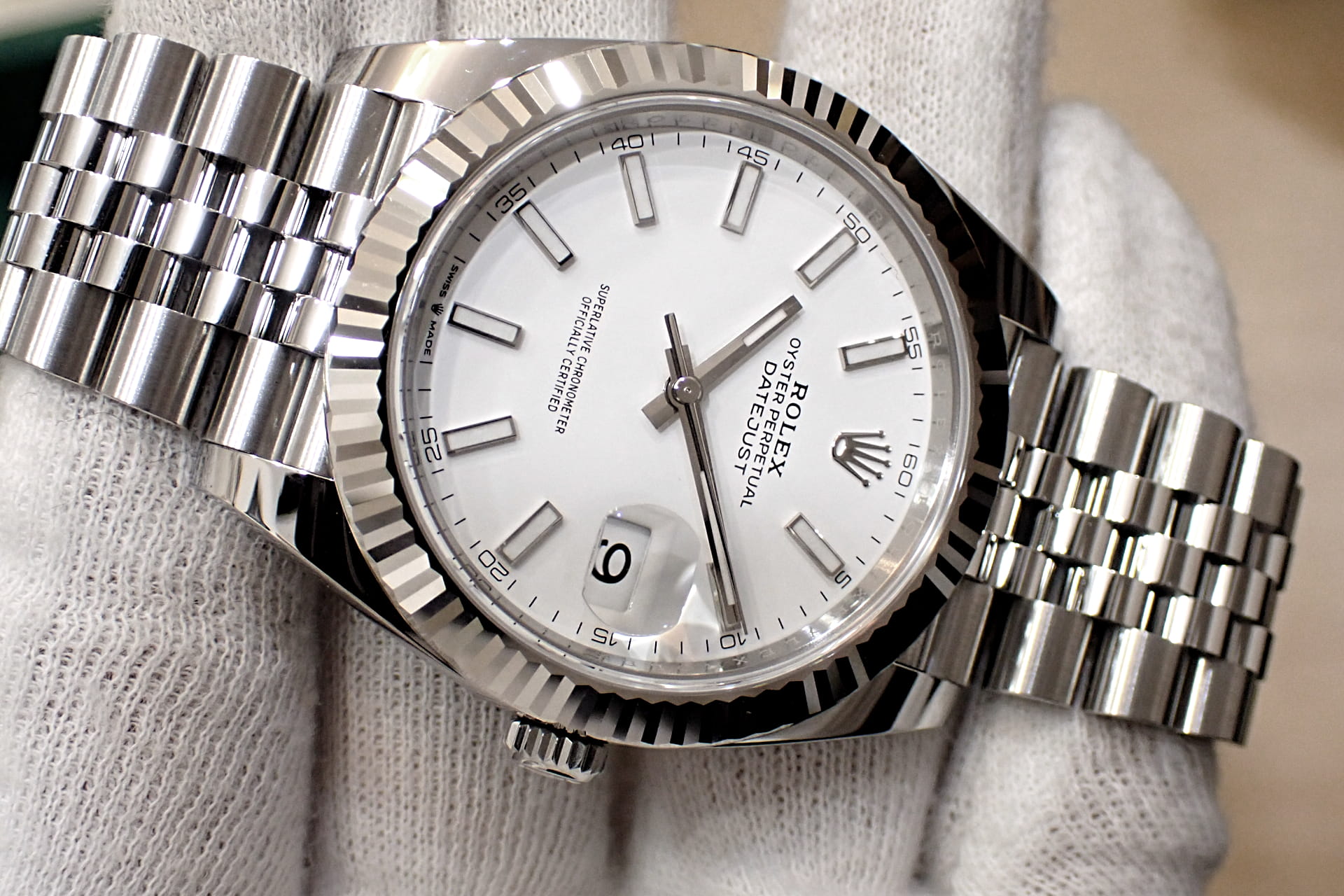 ROLEX/ロレックス デイトジャスト41 Ref.126334 WG/SS ホワイト/フルーテッドベゼル ジュビリーブレス