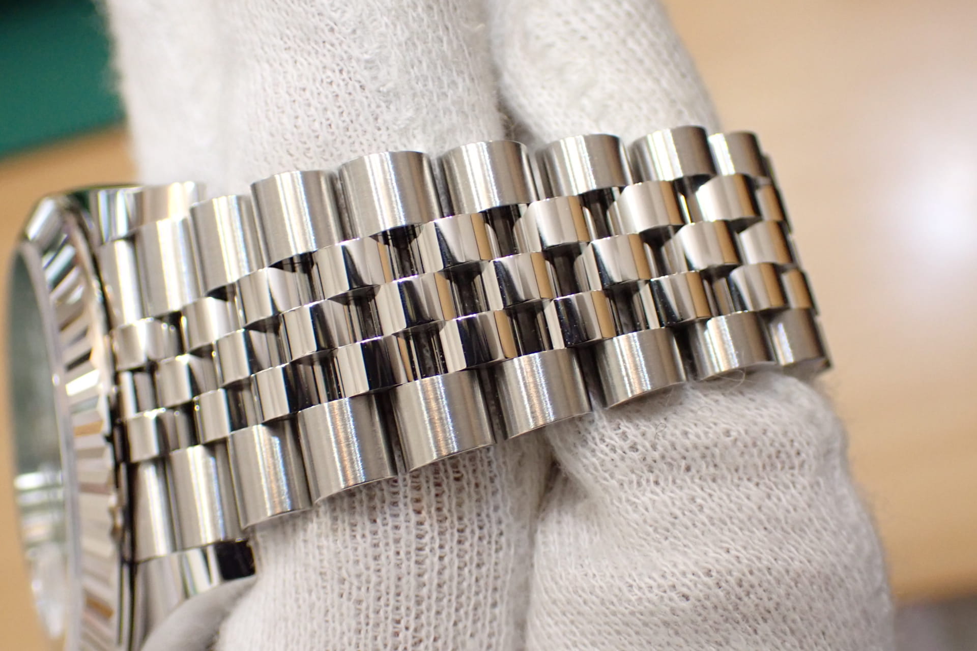 ROLEX/ロレックス デイトジャスト41 Ref.126334 WG/SS ホワイト/フルーテッドベゼル ジュビリーブレス