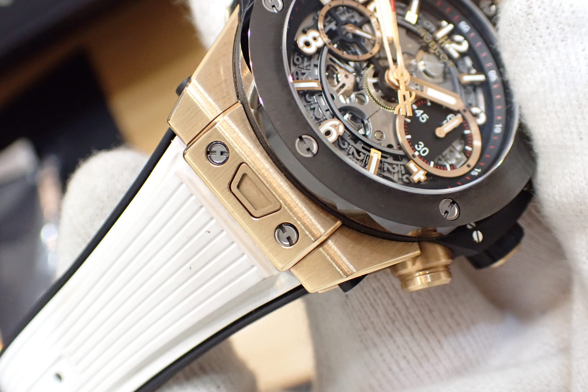 ウブロ/HUBLOT ビッグバン ウニコ キングゴールド セラミック Ref.441.OM.1180.RX