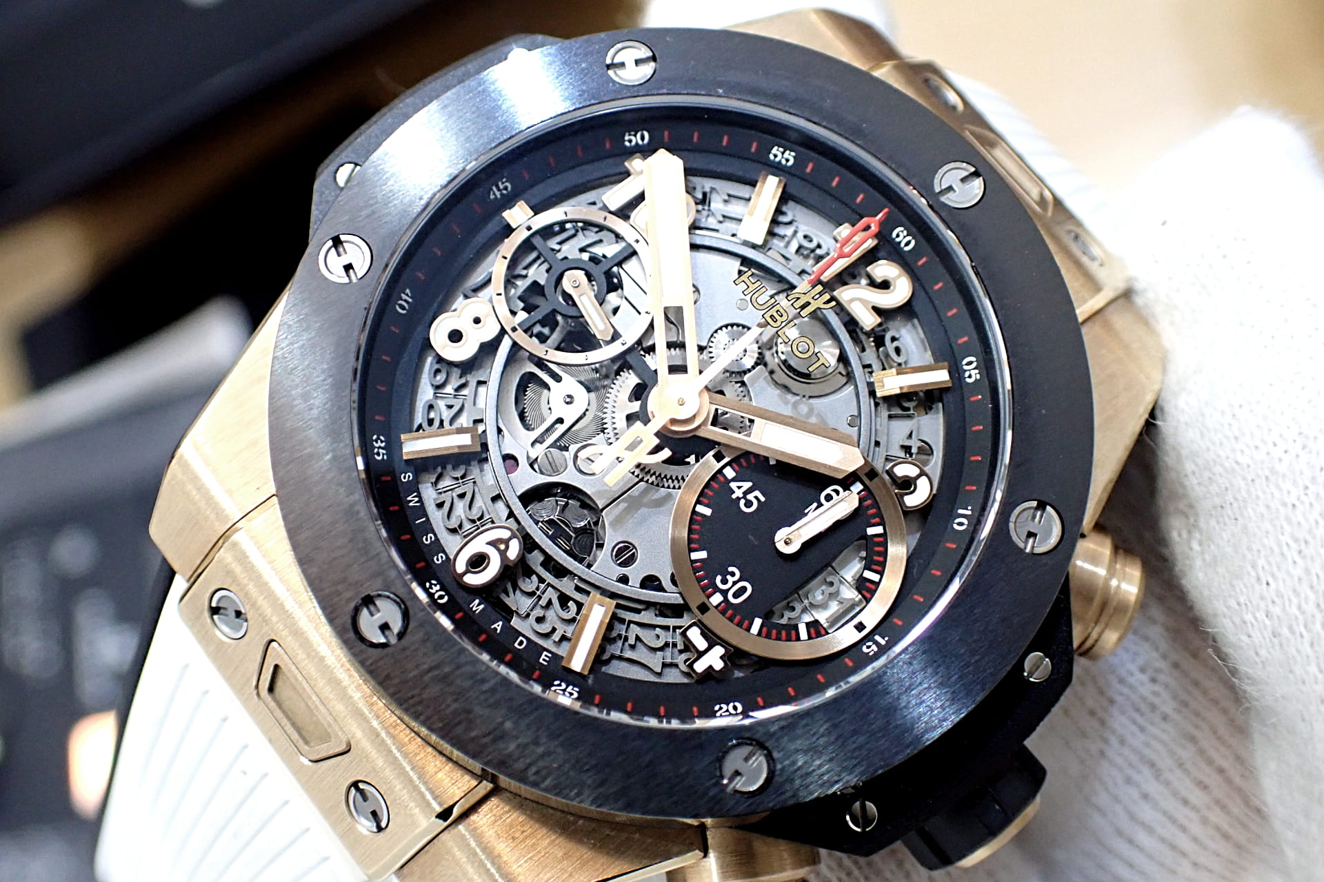 ウブロ/HUBLOT ビッグバン ウニコ キングゴールド セラミック Ref.441.OM.1180.RX