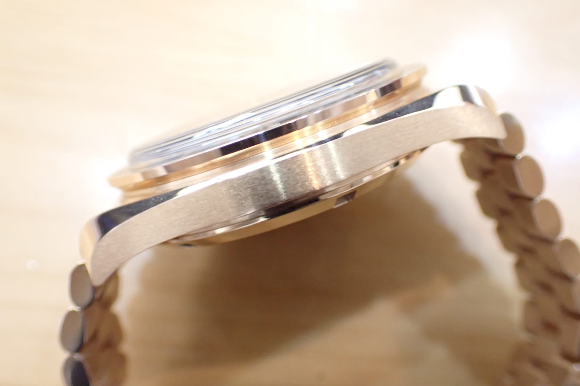 OMEGA/オメガ スピードマスター プロフェッショナル 18Kセドナゴールド 42mm Ref.310.60.42.50.01.001