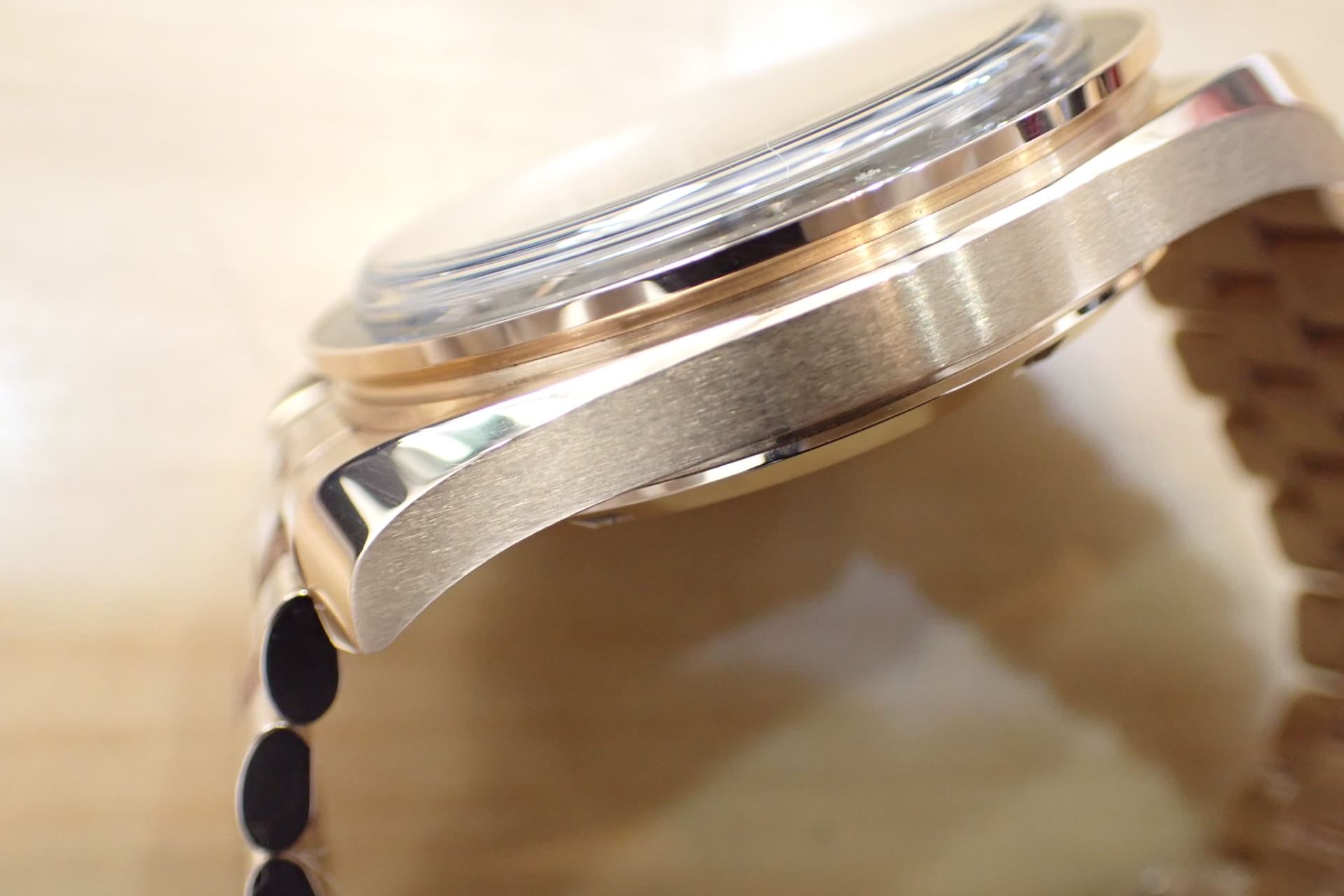 OMEGA/オメガ スピードマスター プロフェッショナル 18Kセドナゴールド 42mm Ref.310.60.42.50.01.001