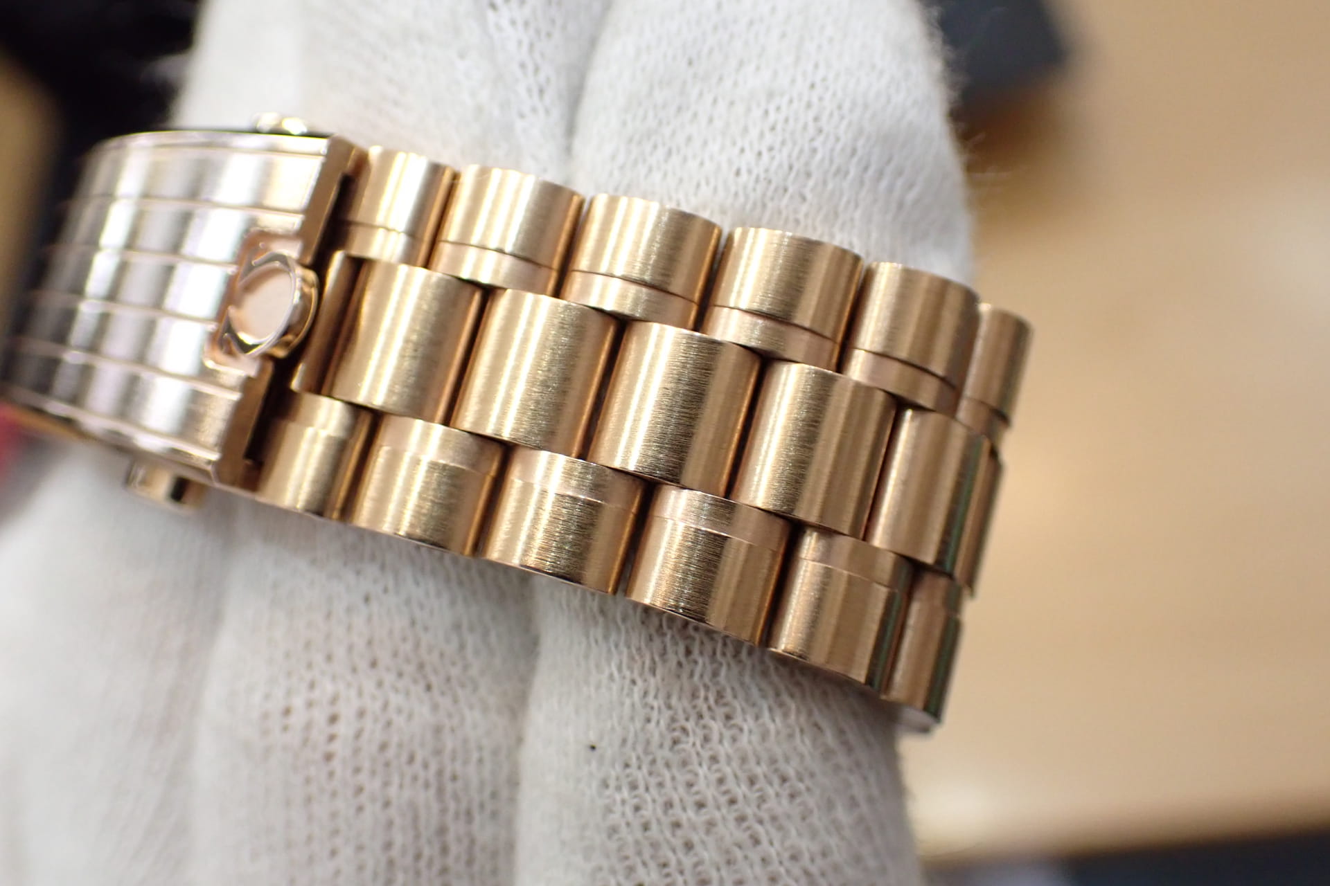 OMEGA/オメガ スピードマスター プロフェッショナル 18Kセドナゴールド 42mm Ref.310.60.42.50.01.001